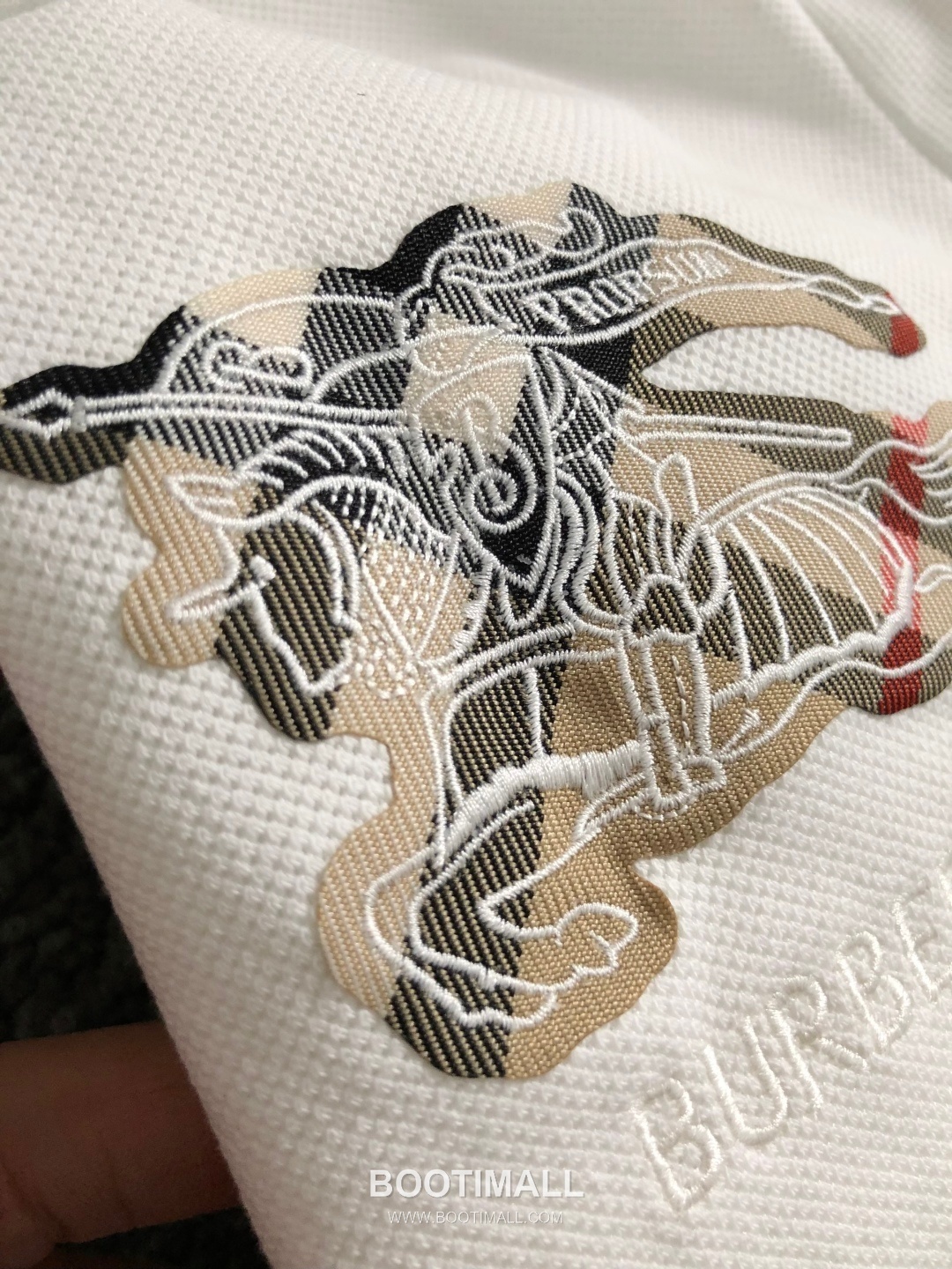 Burberry Check Embroidered Badge Short Sleeve Polo Shirt 버버리 체크 자수 배지 반팔 폴로 셔츠 5