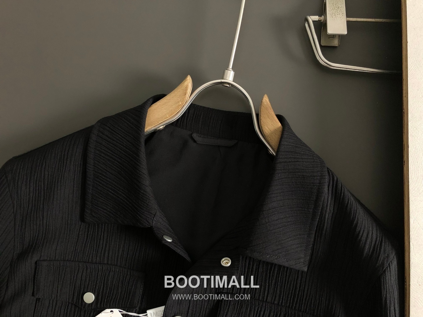 Off-White Stripe Embroidered Pocket Jacket Black 오프화이트 스트라이프 자수 포켓 재킷 블랙 4