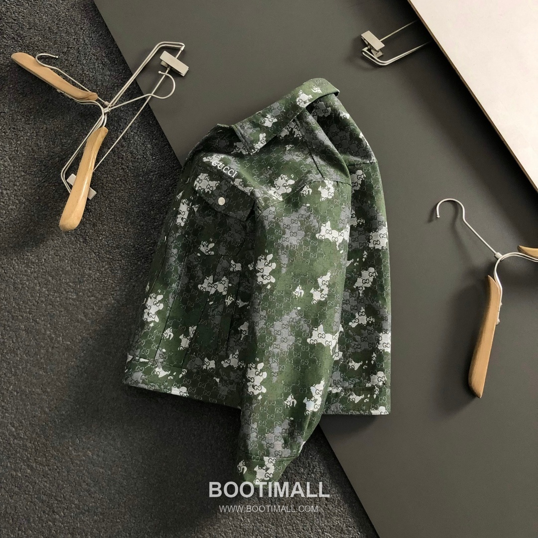 Gucci Camouflage Double G Embroidery Jacket Multicolor 구찌 카무플라쥬 더블 G 엠브로이더리 자켓 멀티컬러 1