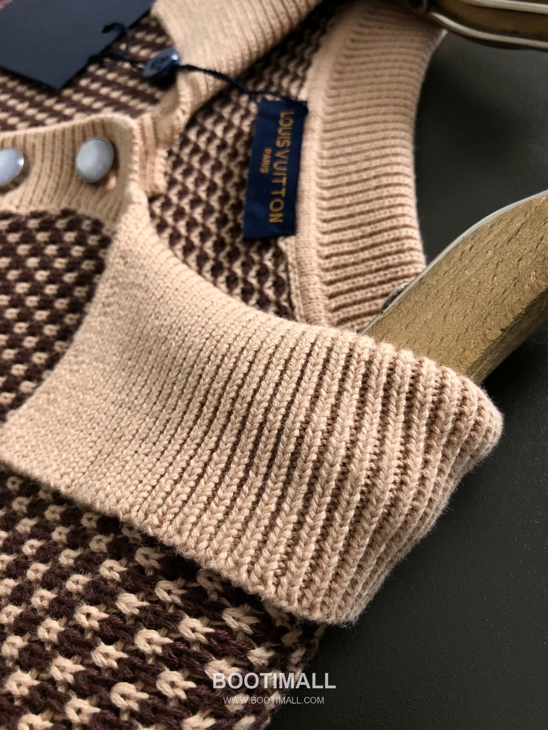 Off-White L Brand Contrast Collar Wool Short Sleeve Polo Shirt Brown Black White Blue L 브랜드 콘트라스트 칼라 울 반팔 폴로 셔츠 브라운 블랙 화이트 블루 8