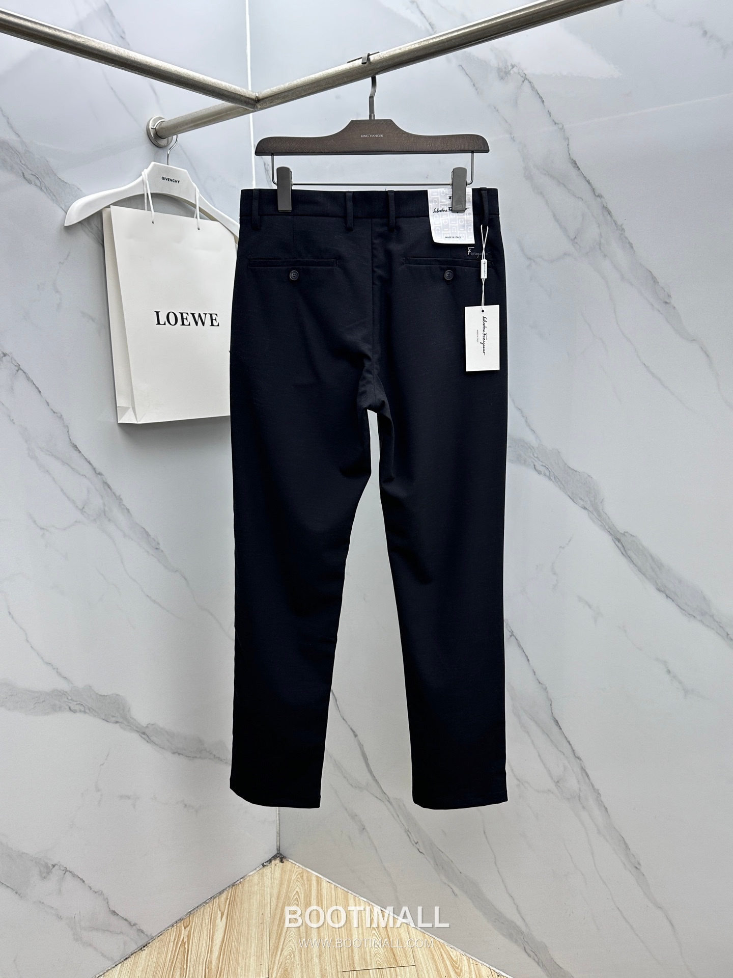 Ferragamo Tailored Cotton Blend Trousers Black 페라가모 테일러드 코튼 블렌드 트라우저 블랙 3