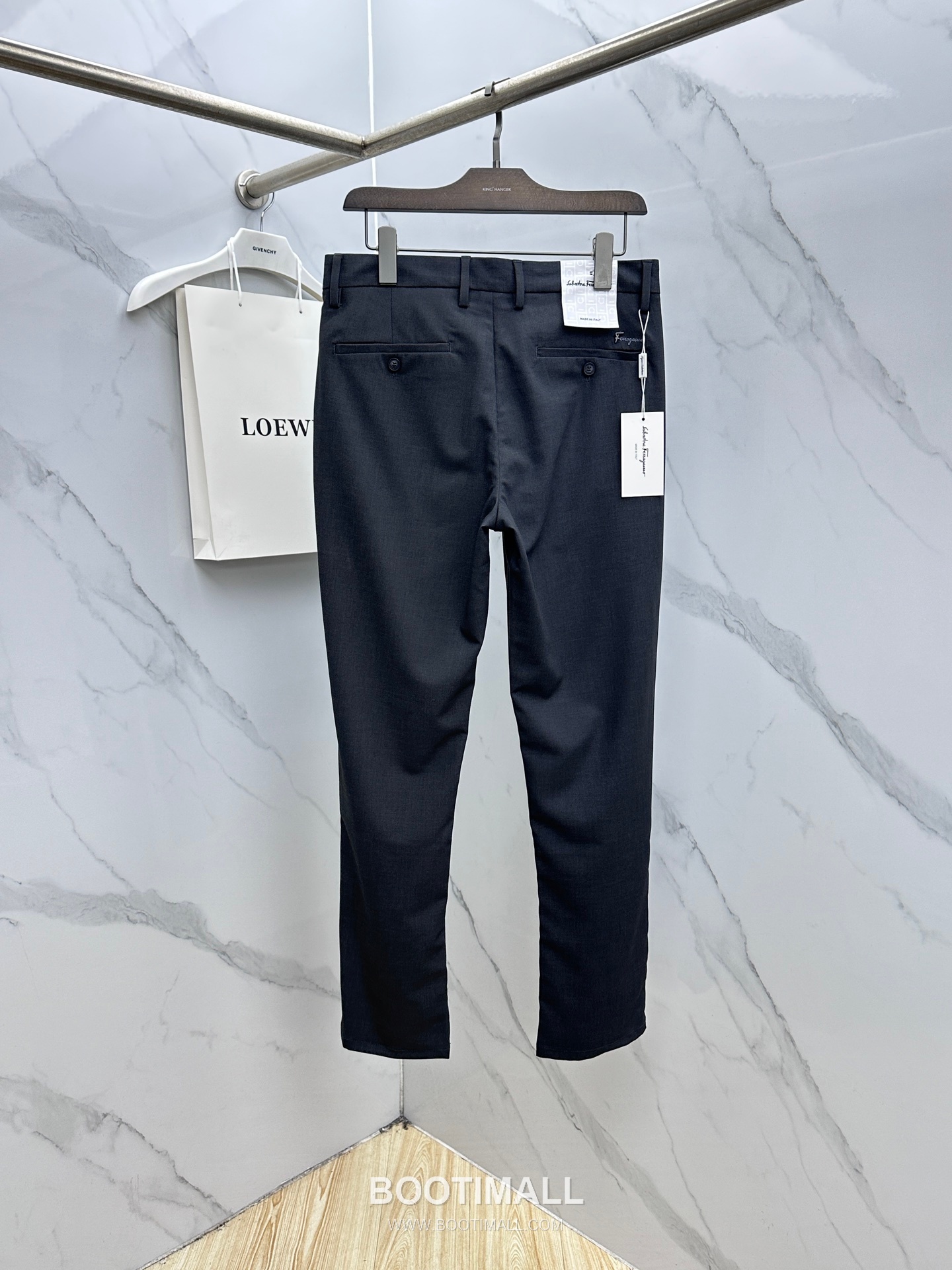 Ferragamo Tailored Cotton Blend Trousers Black 페라가모 테일러드 코튼 블렌드 트라우저 블랙 3