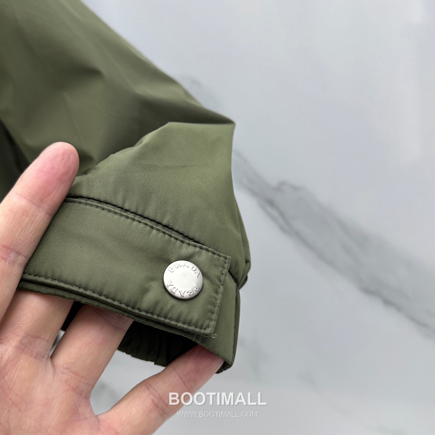 Prada Collar Zip Jacket Black Green 프라다 칼라 집업 자켓 블랙 그린 5