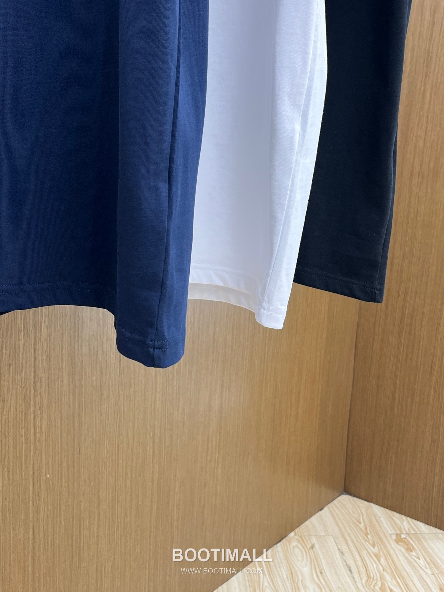 Louis Vuitton Logo Print Cotton Round Neck Short Sleeve T-Shirt 루이비통 로고 프린트 코튼 라운드넥 반팔 티셔츠 7