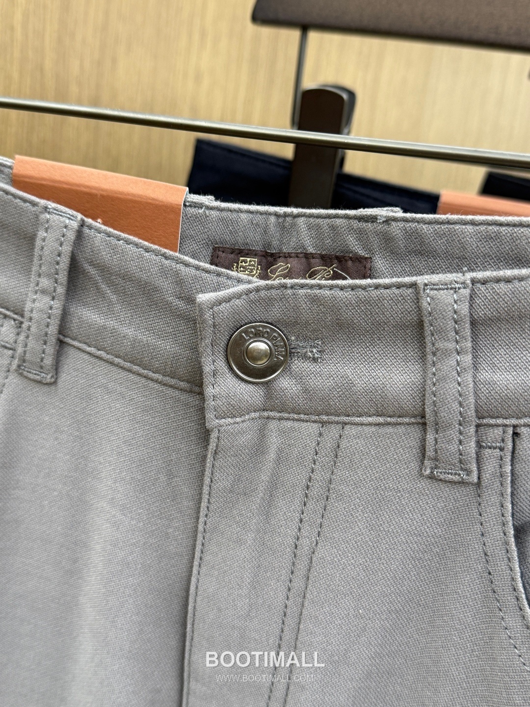 Prada LP Tailored Wool Trousers Black 프라다 LP 테일러드 울 트라우저 블랙 4