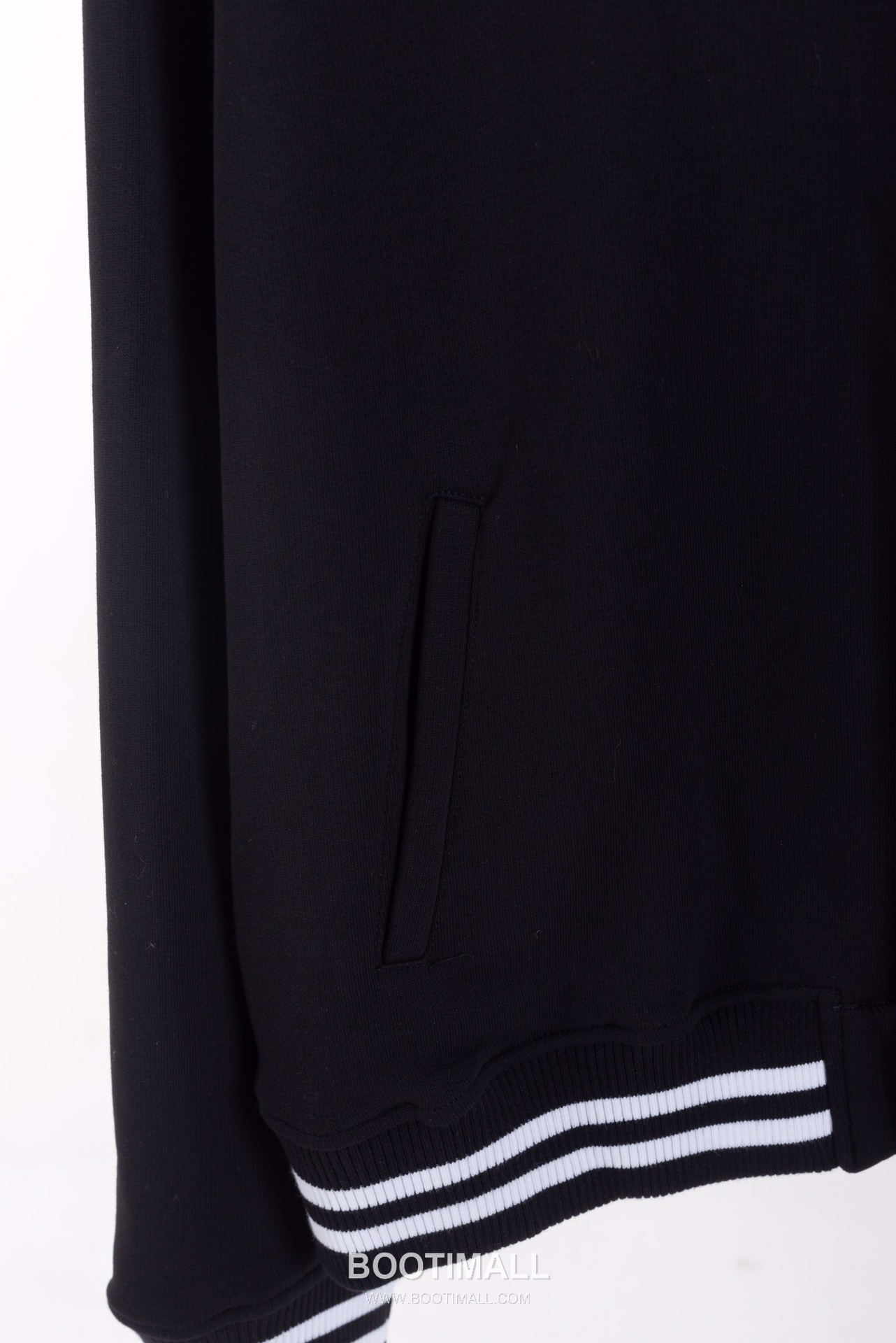 Celine Logo C Patch Baseball Jacket Black 셀린느 로고 C 패치 베이스볼 자켓 블랙 CE-2638 7