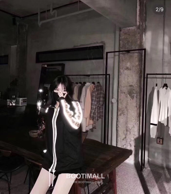 Gucci Side Logo Double G 3M Reflective Stripe Jacket Black 구찌 사이드 로고 더블 G 3M 반사 스트라이프 자켓 블랙 1688 5