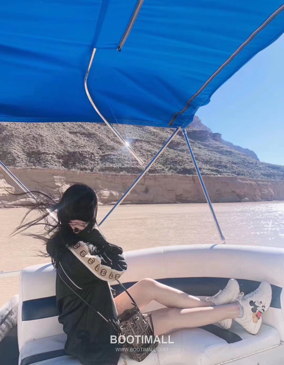 Gucci Side Logo Double G 3M Reflective Stripe Jacket Black 구찌 사이드 로고 더블 G 3M 반사 스트라이프 자켓 블랙 1688 8