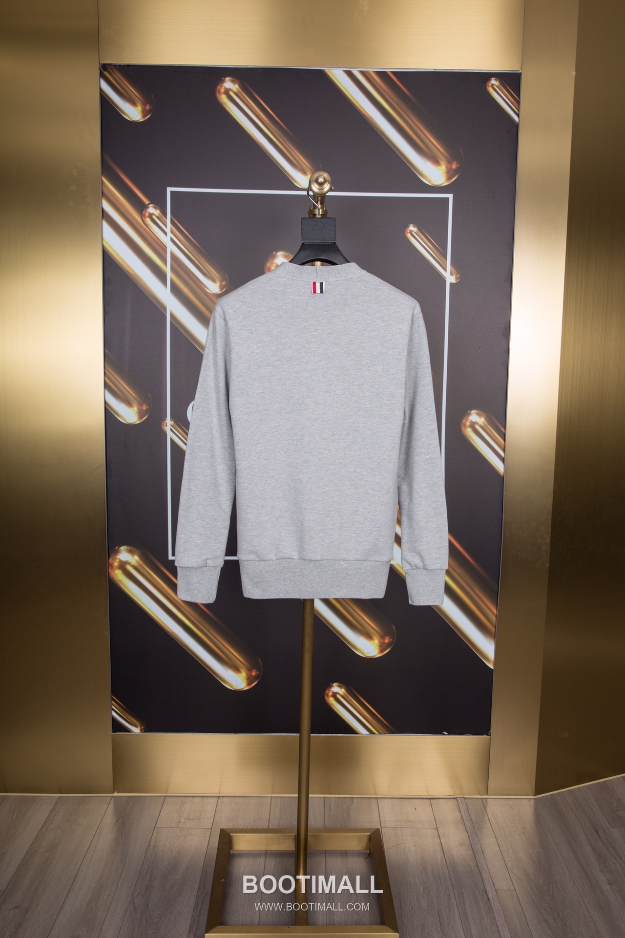 Thom Browne Diagonal Stripe V-Neck Cardigan Navy White 톰브라운 대각선 스트라이프 브이넥 가디건 네이비 화이트 2159 2