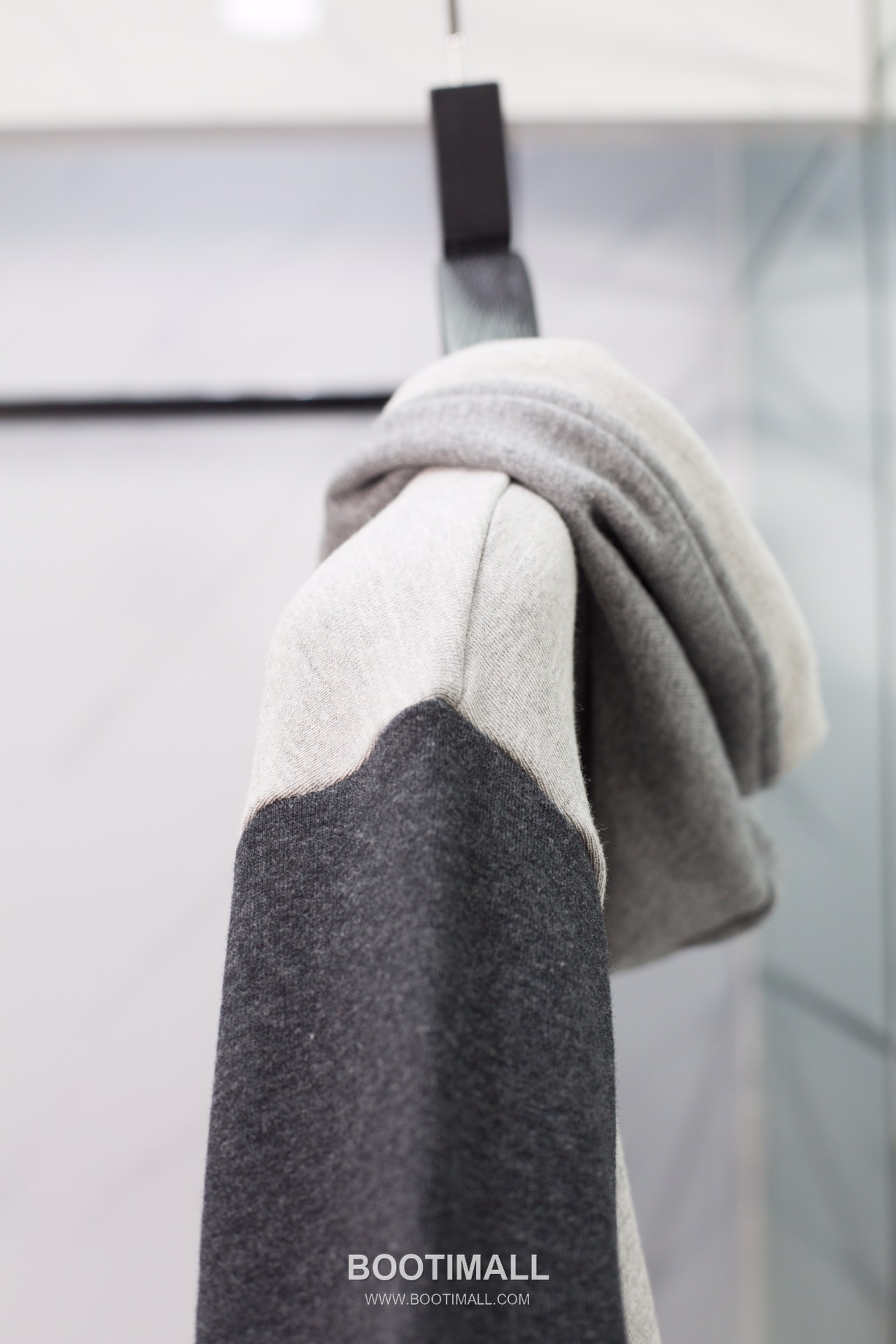 Thom Browne Color Block Woven Hoodie Grey Thom Browne 컬러 블록 색직조 후드 스웨트셔츠 그레이 TB52 6