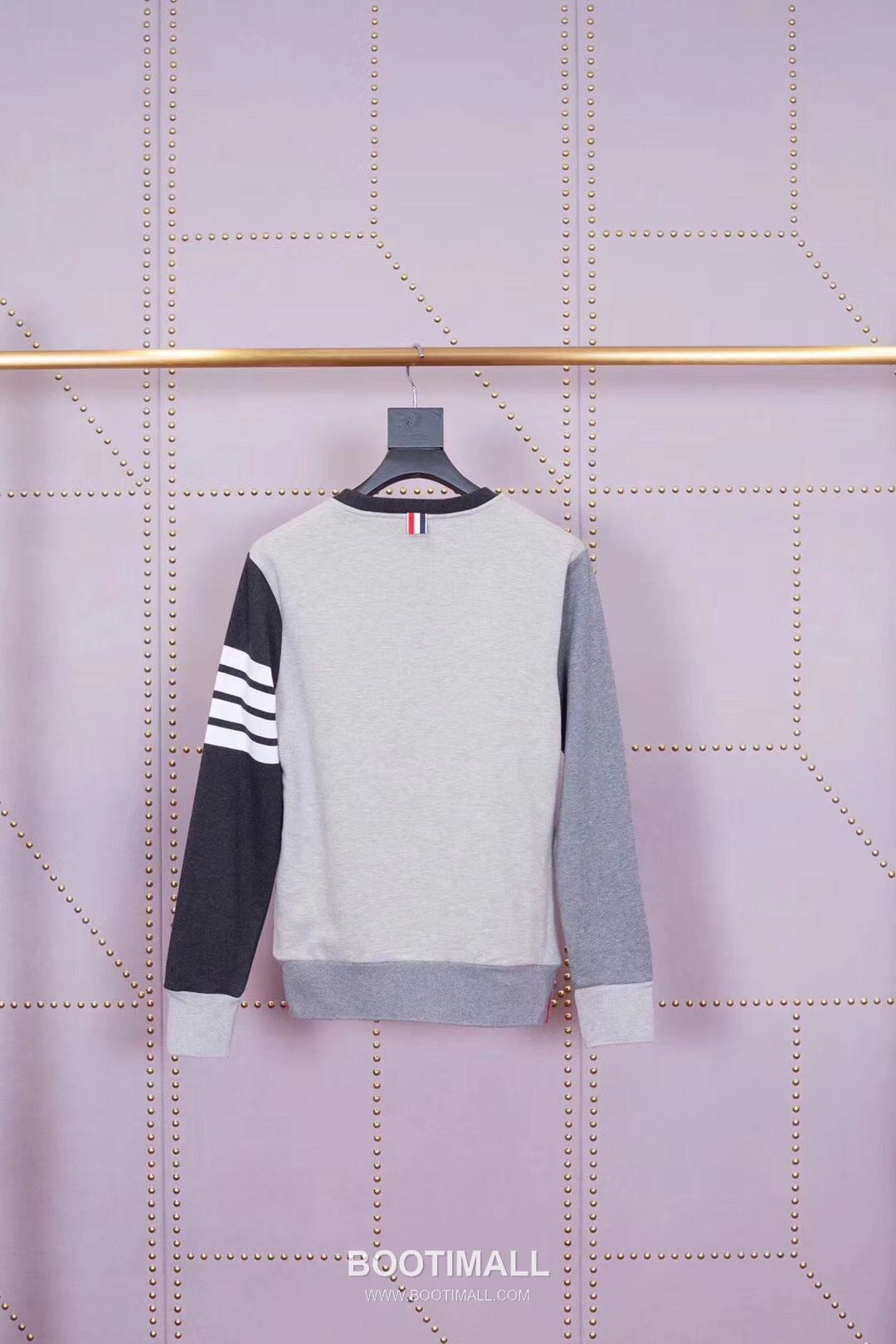 Thom Browne TB-1736 Colorblock Woven Crewneck Sweatshirt Grey 톰브라운 TB-1736 컬러블록 색직 라운드넥 스웨트셔츠 그레이 2