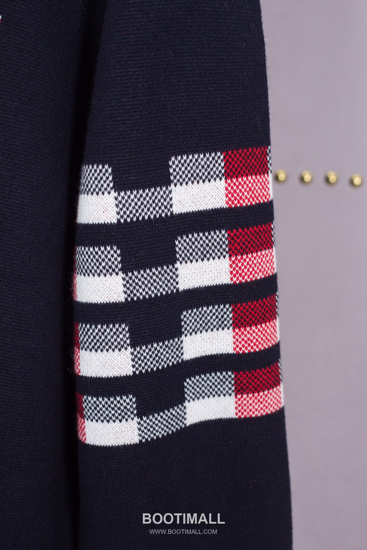 Thom Browne Check Dachshund Knit Crewneck Sweater Grey 톰브라운 체크 닥스훈트 니트 크루넥 스웨터 그레이 1922 10