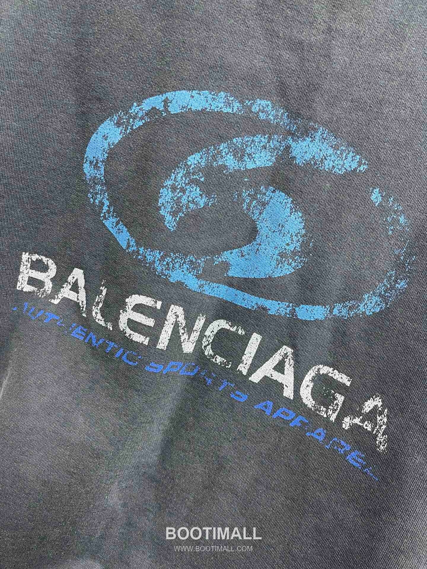 Balenciaga Surf Logo Washed Crewneck Sweatshirt Grey 발렌시아가 서프 로고 워싱 크루넥 스웨트셔츠 그레이 1512 14