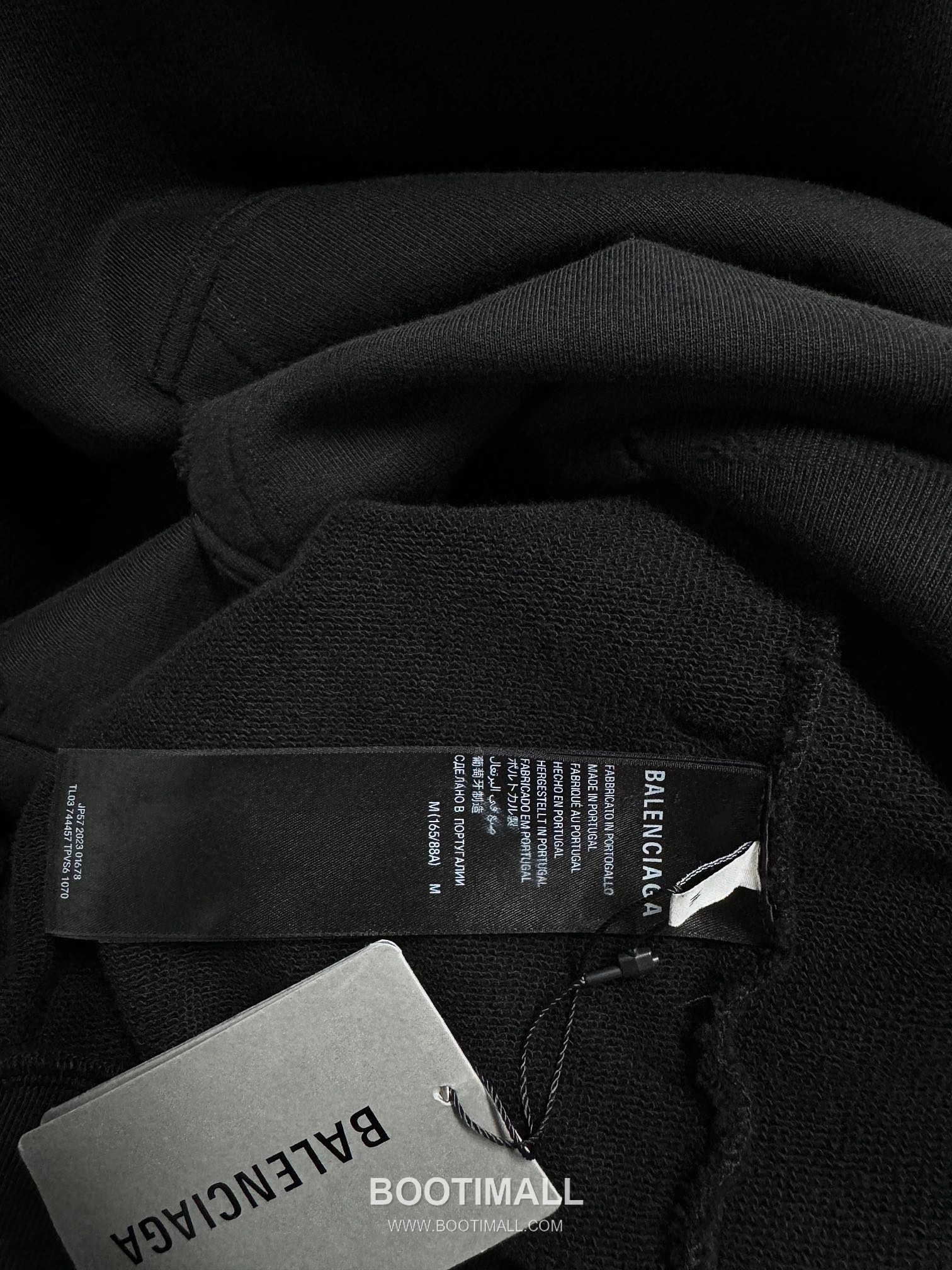 Balenciaga Distressed Rhinestone Logo Hoodie Black 발렌시아가 디스트레스드 라인스톤 로고 후드티 블랙 22052 17