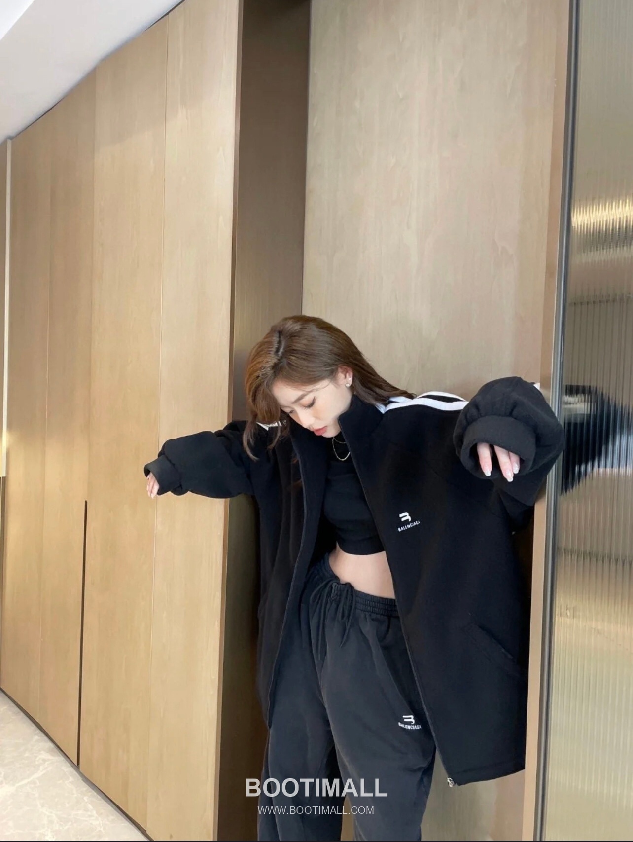 Balenciaga Double Hook Embroidery Stripe Fleece Zip-Up Jacket Black White 발렌시아가 더블 후크 자수 스트라이프 플리스 집업 자켓 블랙 화이트 2657 4