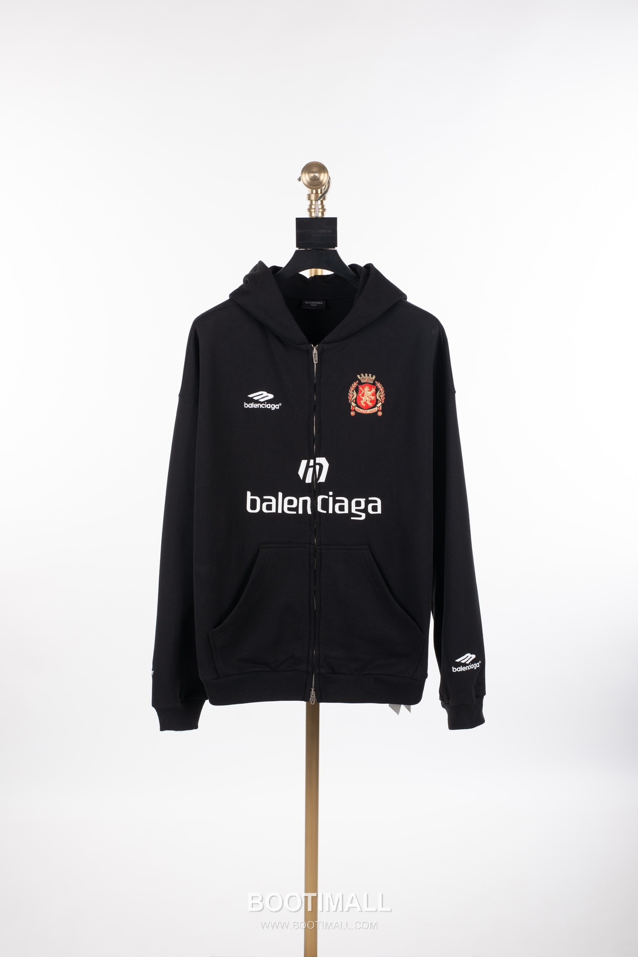 Balenciaga X Manchester United Football Embroidery Zip-Up Hoodie Black 발렌시아가 맨체스터 유나이티드 풋볼 자수 집업 후디 블랙 1678 10