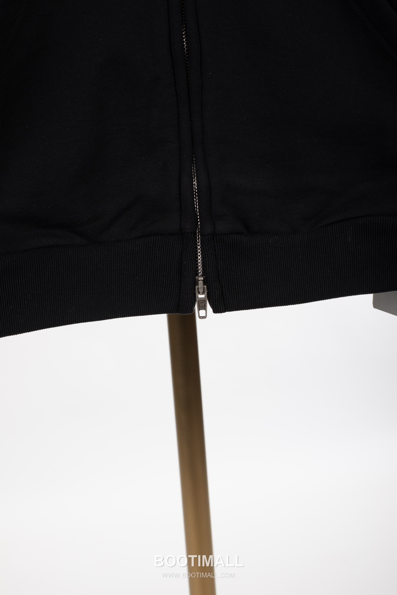 Balenciaga X Manchester United Football Embroidery Zip-Up Hoodie Black 발렌시아가 맨체스터 유나이티드 풋볼 자수 집업 후디 블랙 1678 15