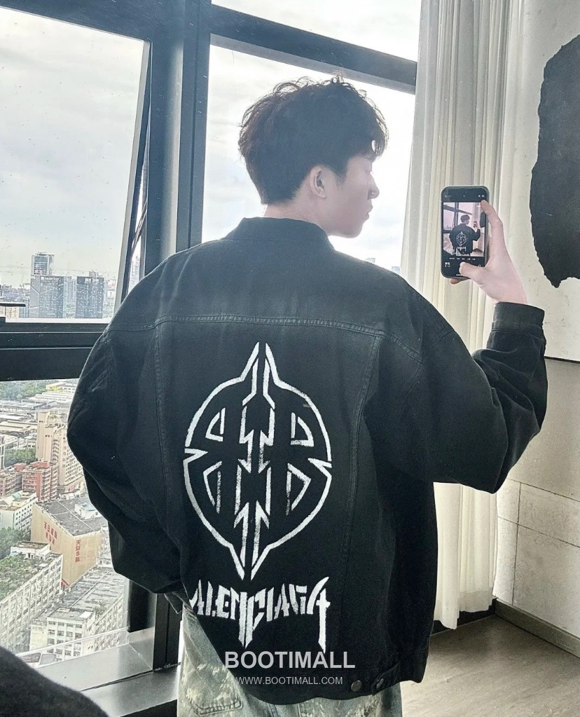 Balenciaga Double B Logo Denim Jacket Black 발렌시아가 더블 B 로고 데님 자켓 블랙 22181 8