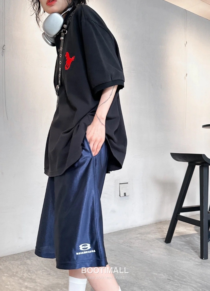 Balenciaga Double Ring Embroidery Basketball Shorts Navy 발렌시아가 더블 링 자수 바스켓볼 숏츠 네이비 31135 4