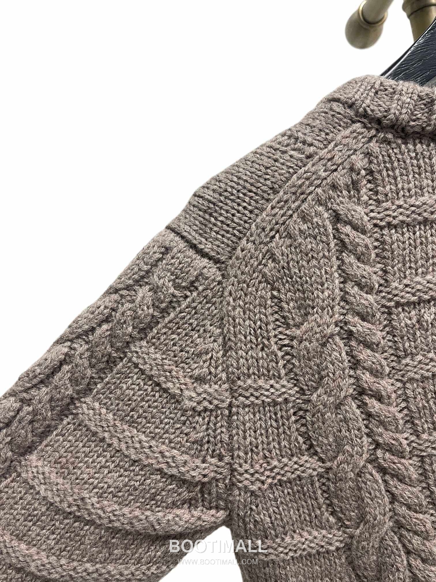 Acne Studios Cable Knit Plaid Panel Wool Cardigan Gray 아크네 스튜디오 케이블 니트 플레이드 패널 울 카디건 그레이 31602 15