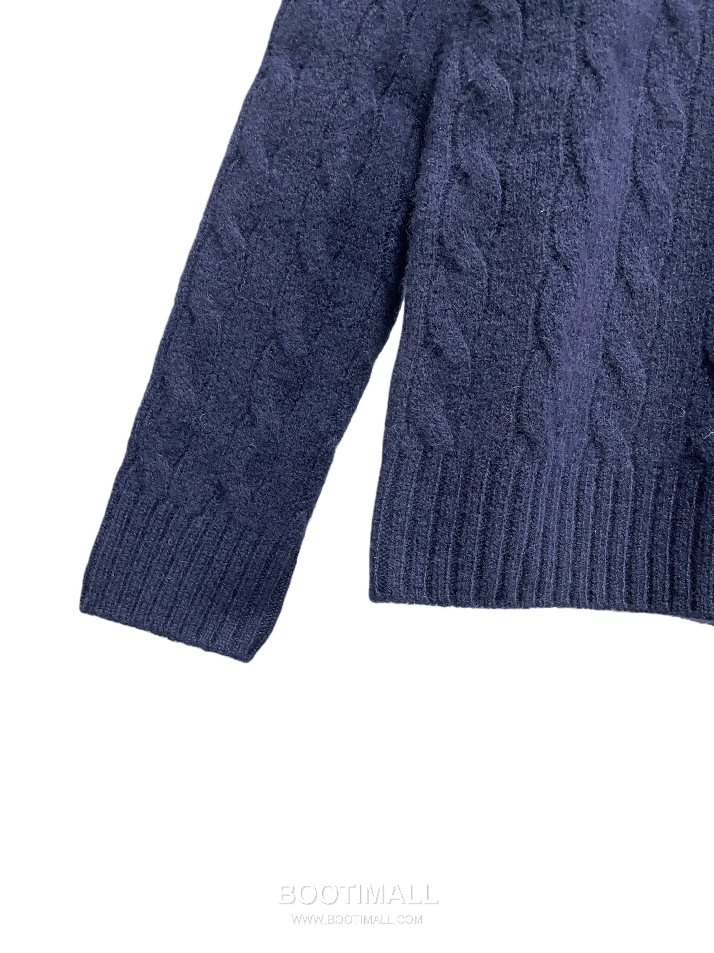 Ralph Lauren Classic Cable Knit V-Neck Wool Sweater Navy 랄프로렌 클래식 케이블 니트 V넥 울 스웨터 네이비 31179 15
