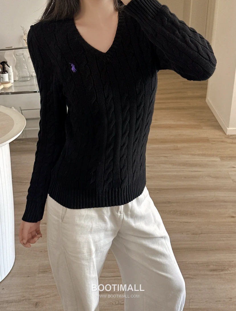 Ralph Lauren Cable Knit Cotton V-Neck Sweater Black 랄프로렌 케이블 니트 코튼 브이넥 스웨터 블랙 31139 2