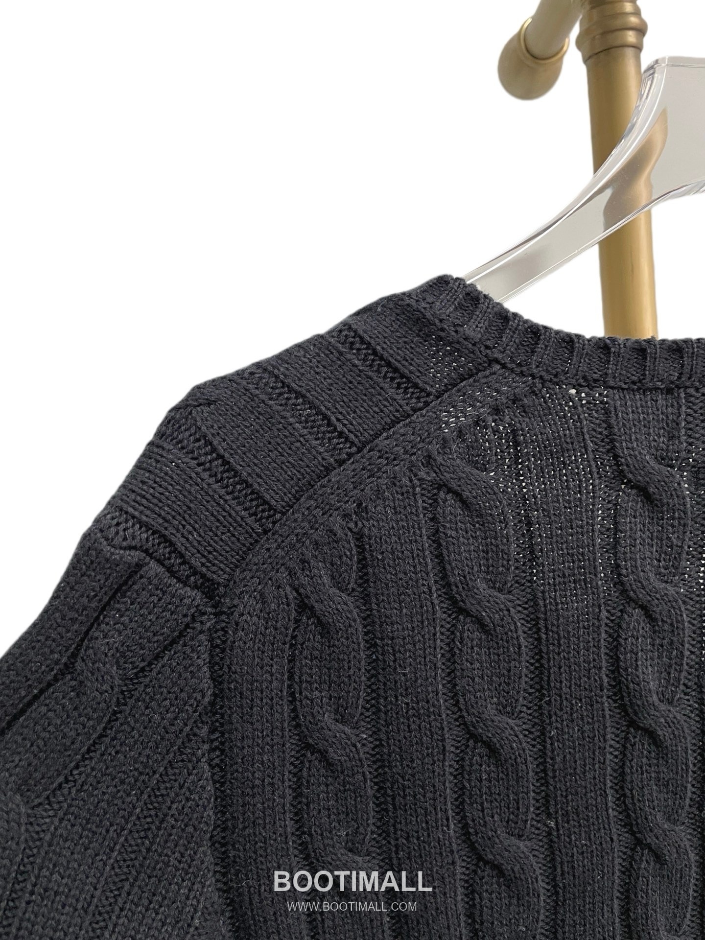 Ralph Lauren Cable Knit Cotton V-Neck Sweater Black 랄프로렌 케이블 니트 코튼 브이넥 스웨터 블랙 31139 15