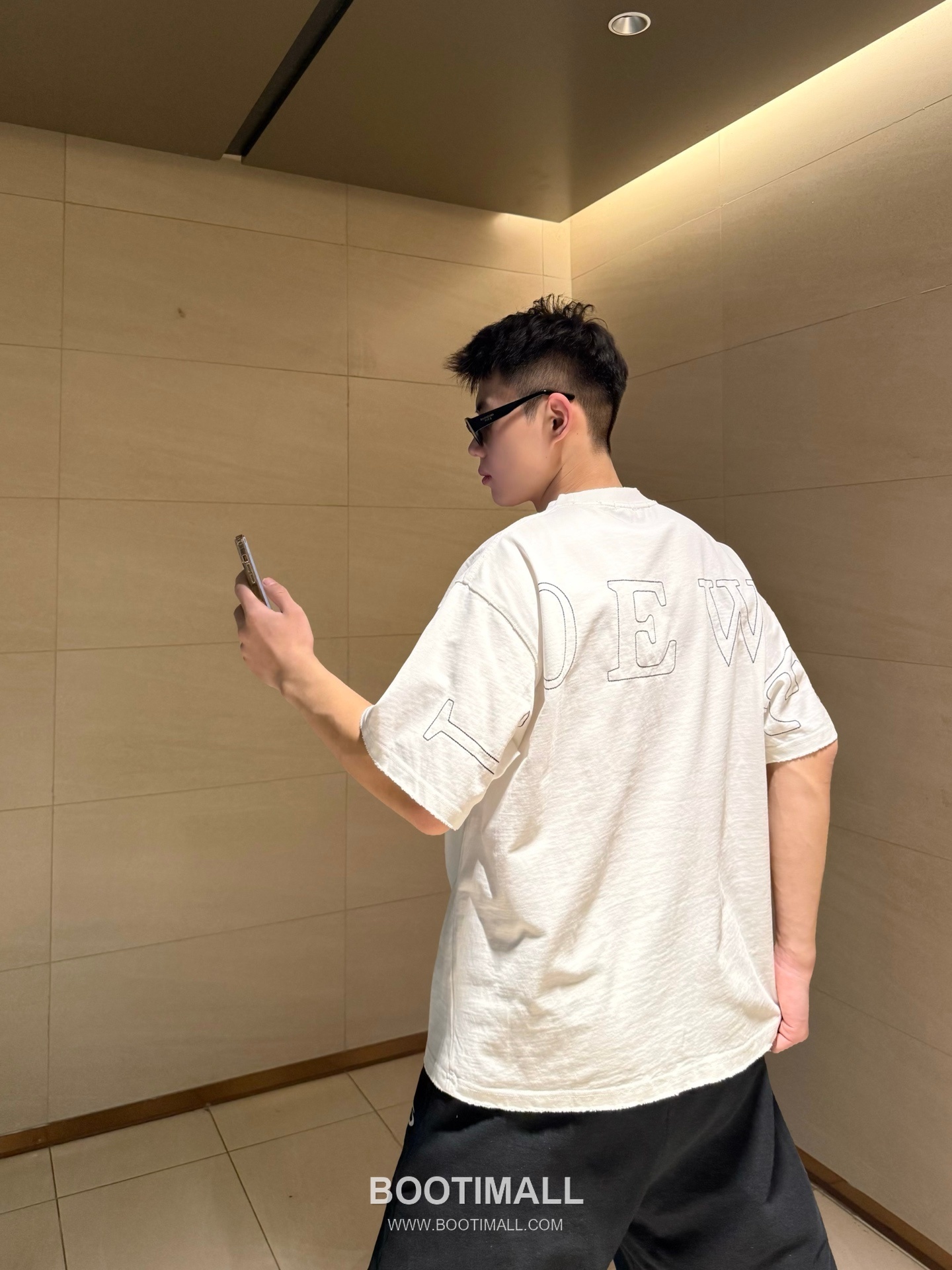 Loewe Embroidered Logo Cotton Short Sleeve T-Shirt 로에베 자수 로고 코튼 반팔 티셔츠 3