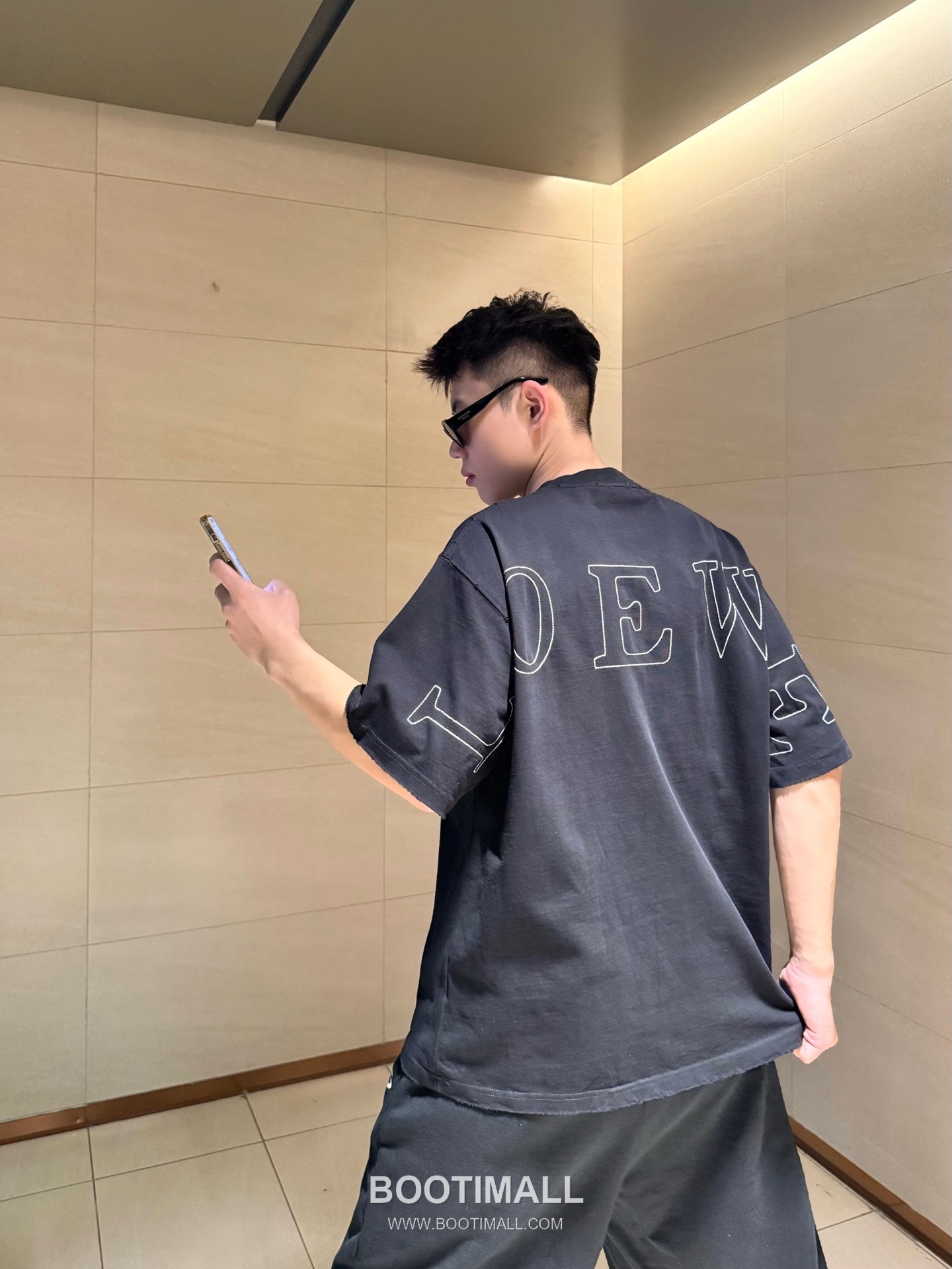 Loewe Embroidered Logo Cotton Short Sleeve T-Shirt 로에베 자수 로고 코튼 반팔 티셔츠 3