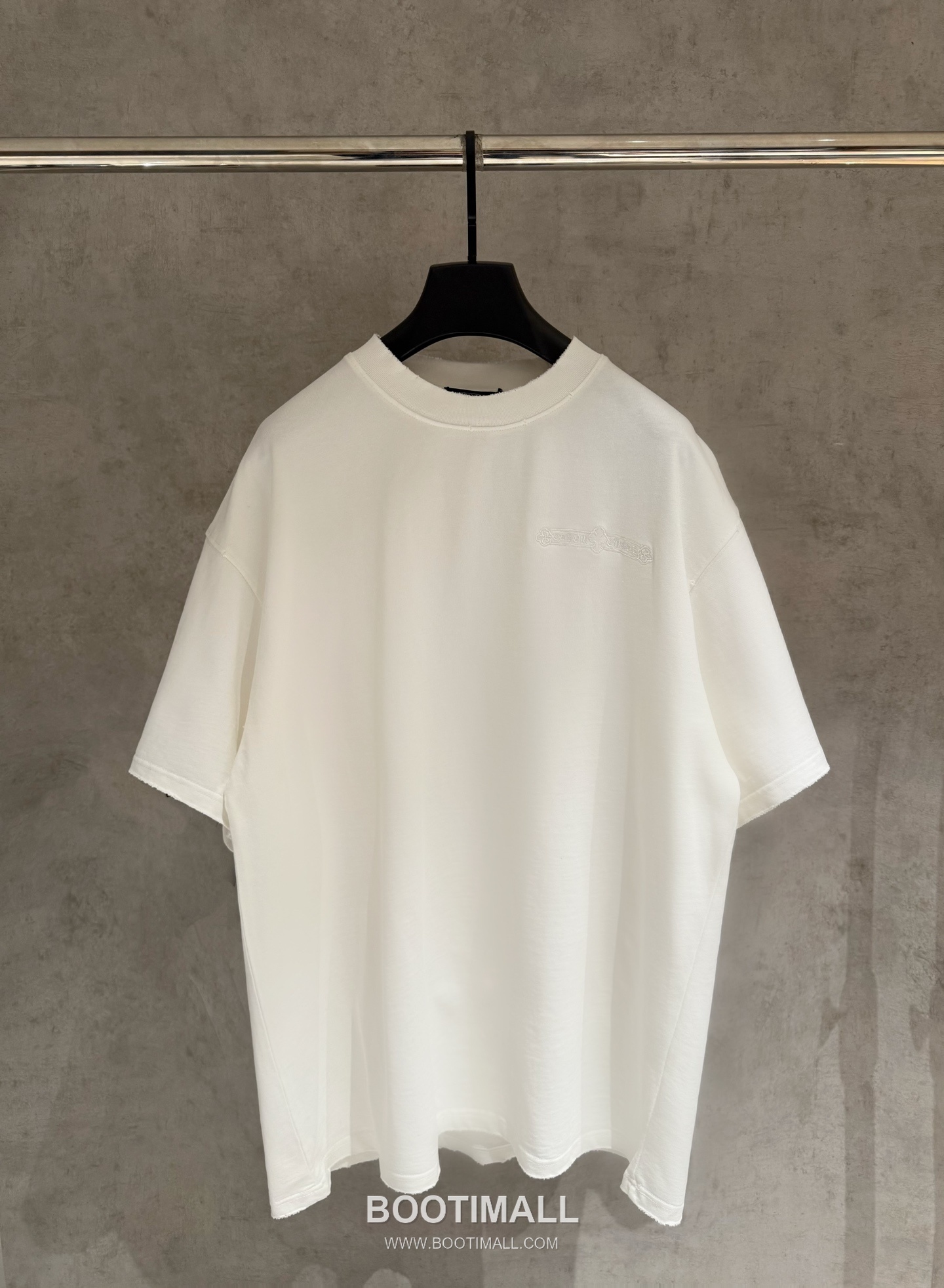 Chrome Hearts Embroidered Heavy Cotton T-Shirt Black White 크롬하츠 자수 헤비 코튼 티셔츠 블랙 화이트 4