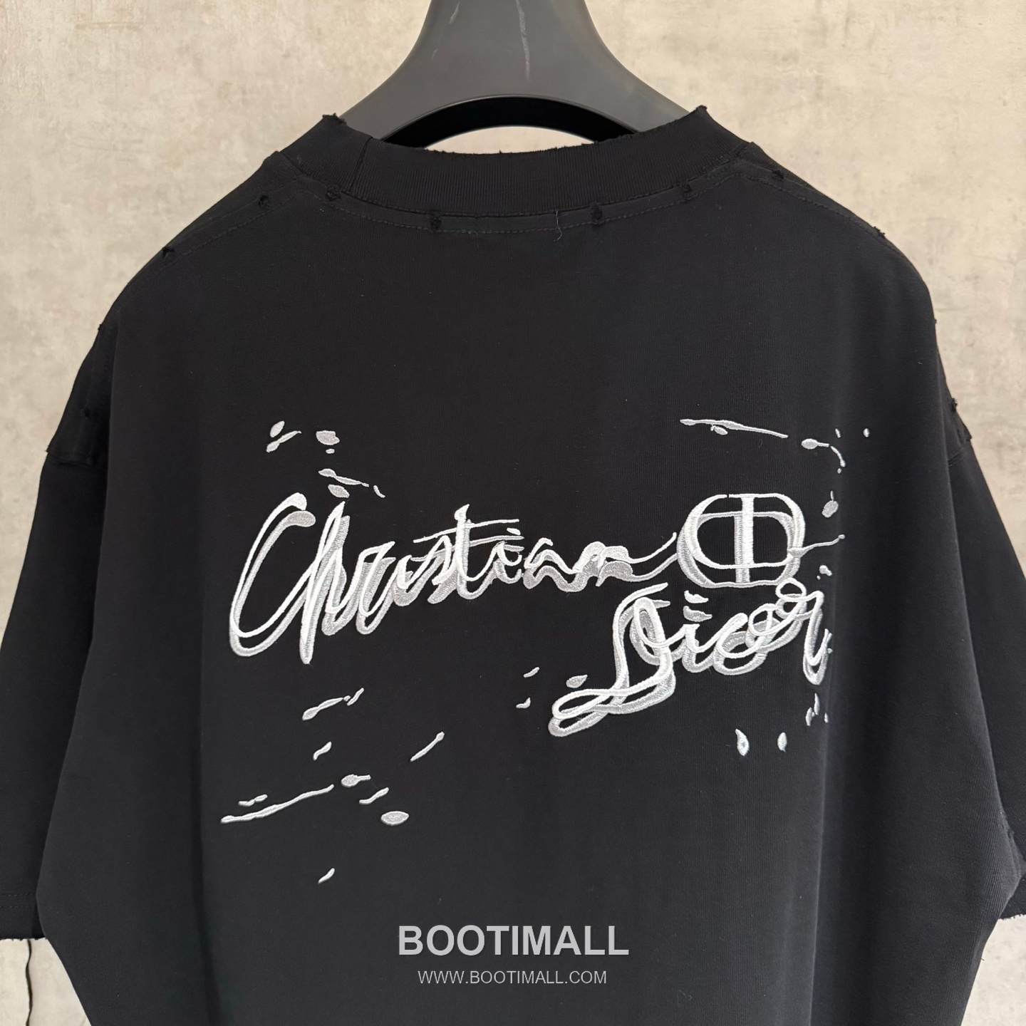 Dior Embroidered Logo Cotton Short Sleeve T-Shirt Black White 디올 엠브로이더드 로고 코튼 반소매 티셔츠 블랙 화이트 7