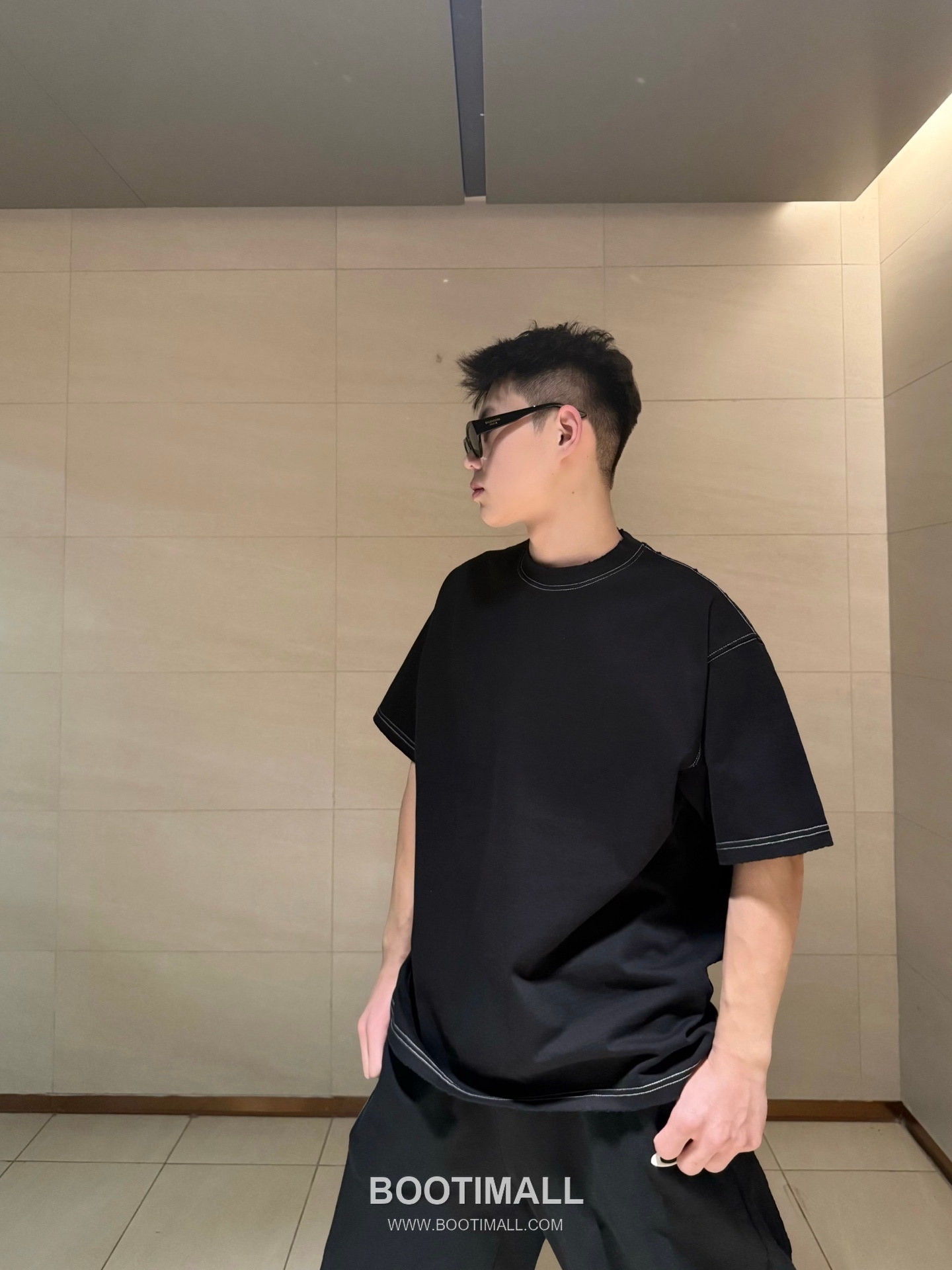 Acne Studios Embroidered Heavy Cotton T-Shirt Black White 아크네 스튜디오 엠브로이더드 헤비 코튼 티셔츠 블랙 화이트 1
