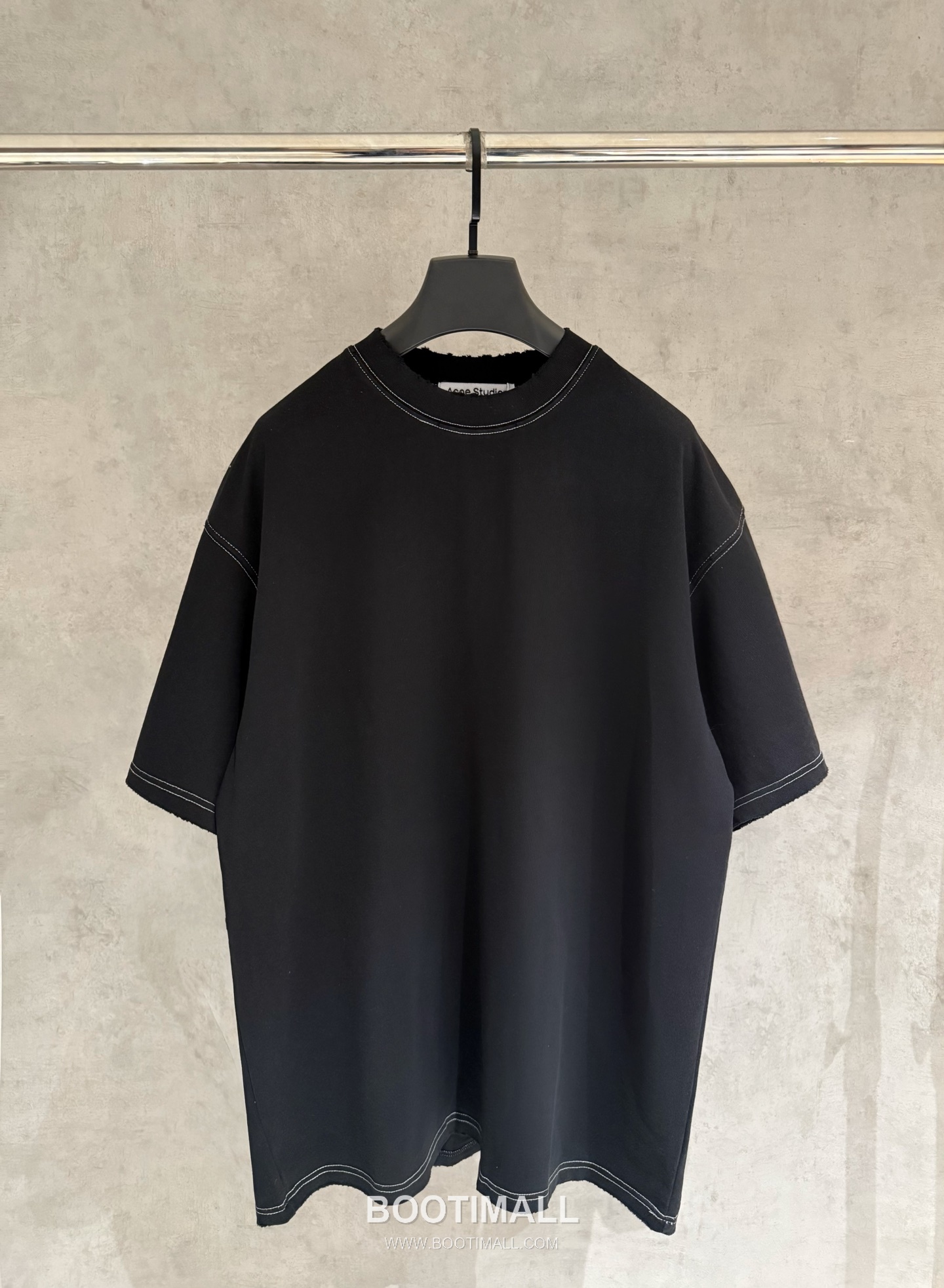 Acne Studios Embroidered Heavy Cotton T-Shirt Black White 아크네 스튜디오 엠브로이더드 헤비 코튼 티셔츠 블랙 화이트 4