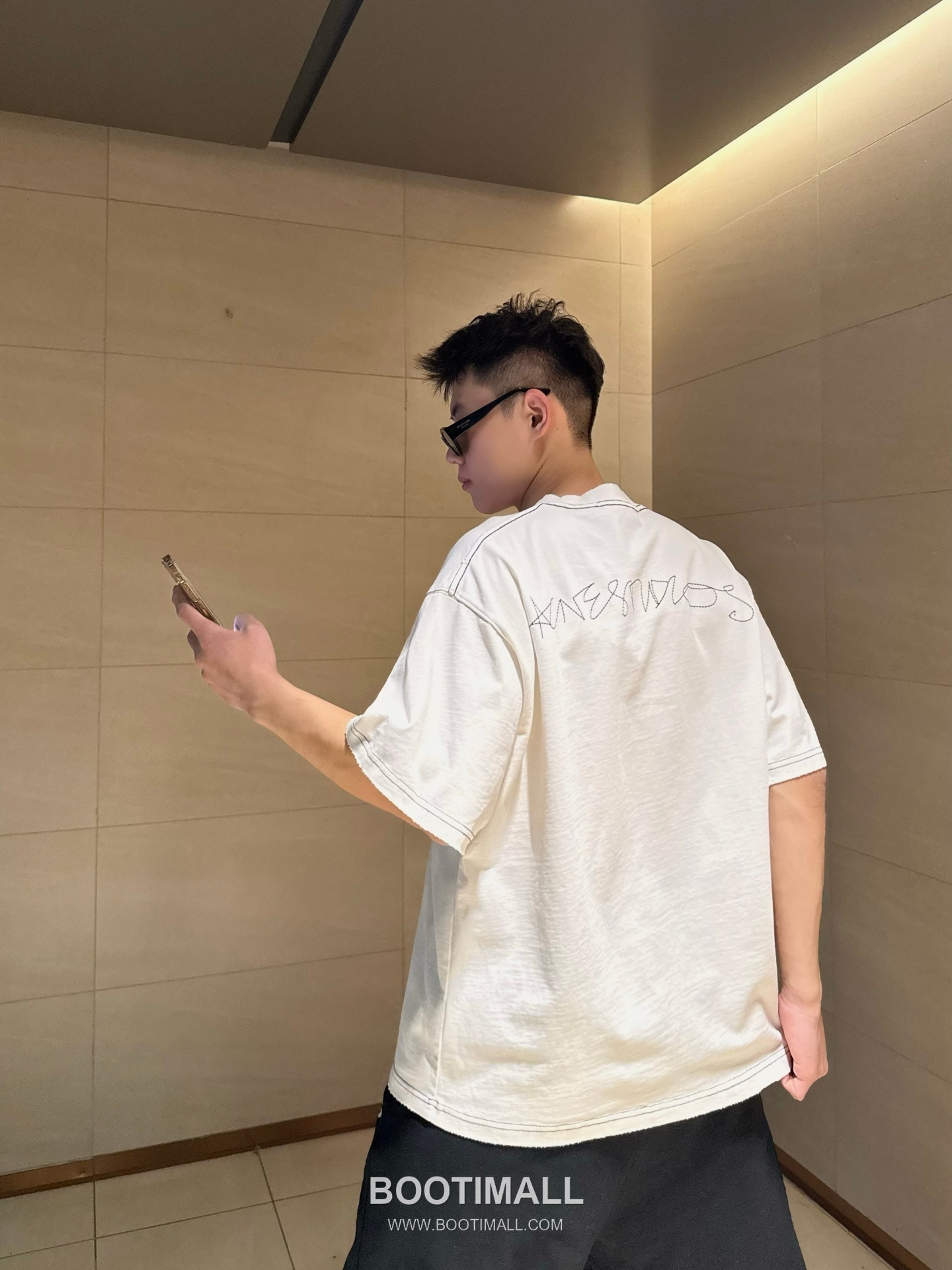 Acne Studios Embroidered Heavy Cotton T-Shirt Black White 아크네 스튜디오 엠브로이더드 헤비 코튼 티셔츠 블랙 화이트 2