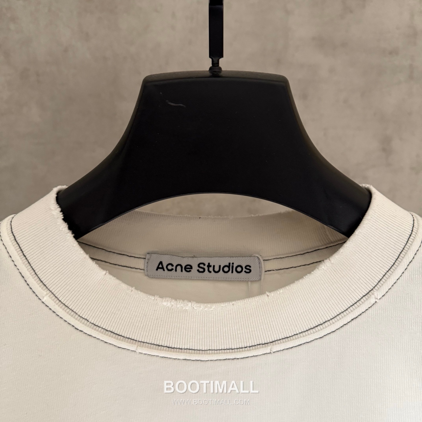 Acne Studios Embroidered Heavy Cotton T-Shirt Black White 아크네 스튜디오 엠브로이더드 헤비 코튼 티셔츠 블랙 화이트 8