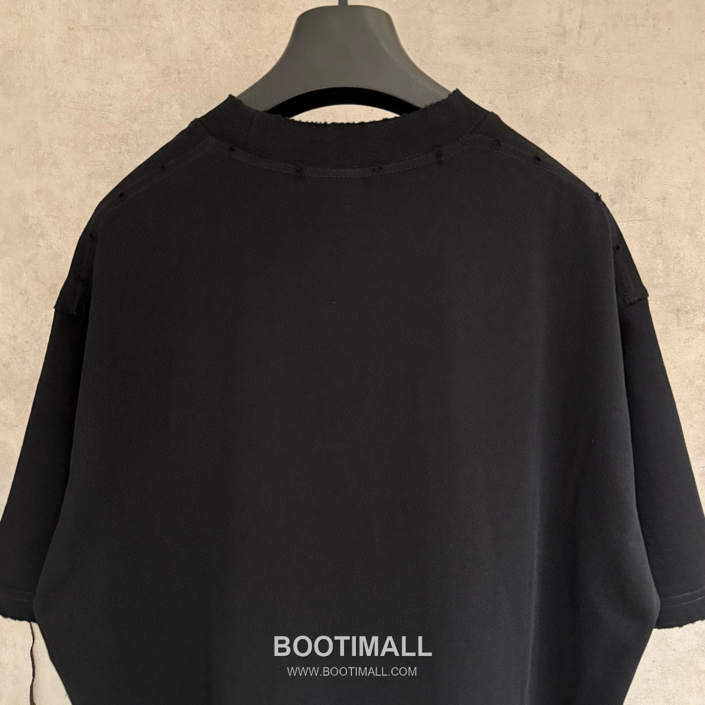 Maison Margiela MM6 Logo Embroidered Heavy Cotton T-Shirt Black 메종 마르지엘라 MM6 로고 자수 헤비 코튼 티셔츠 블랙 7