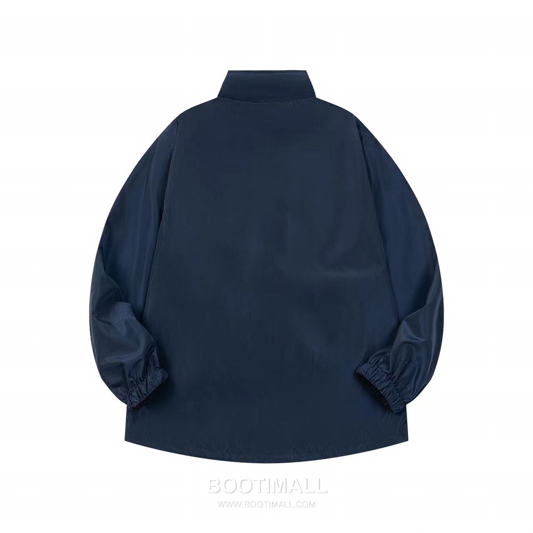 Prada Triangle Logo Nylon Reversible Hooded Jacket 프라다 트라이앵글 로고 나일론 리버서블 후드 자켓 4