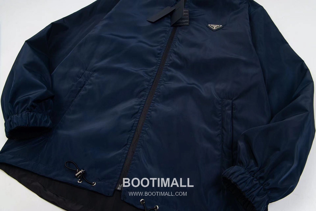 Prada Triangle Logo Nylon Reversible Hooded Jacket 프라다 트라이앵글 로고 나일론 리버서블 후드 자켓 7