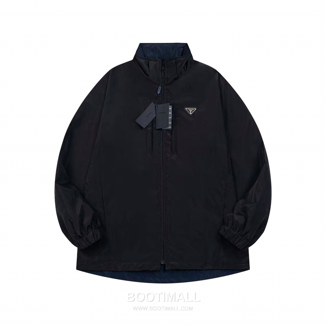 Prada Triangle Logo Nylon Reversible Hooded Jacket 프라다 트라이앵글 로고 나일론 리버서블 후드 자켓 3