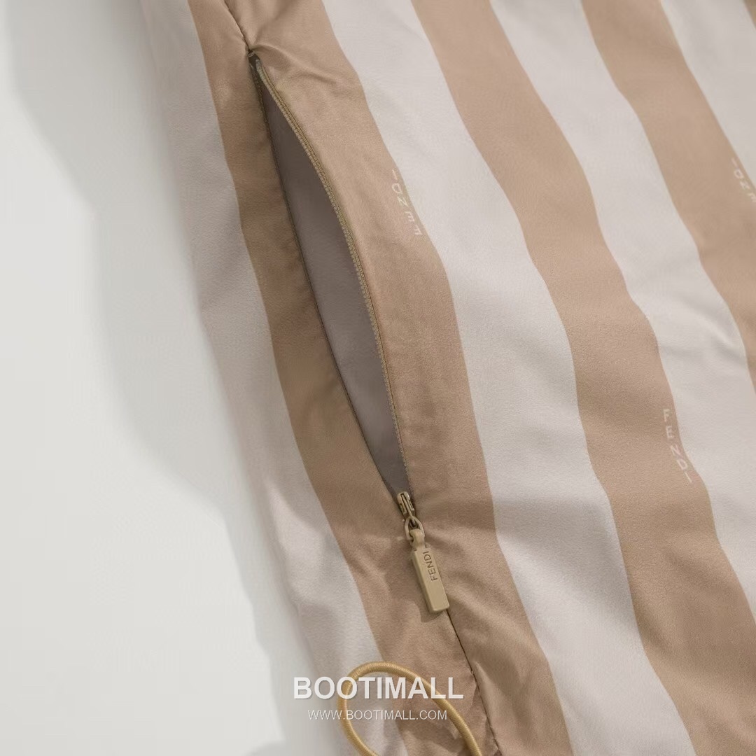 Fendi FF Pattern Reversible Recycled Nylon Jacket 펜디 FF 패턴 리버서블 재생 나일론 자켓 18