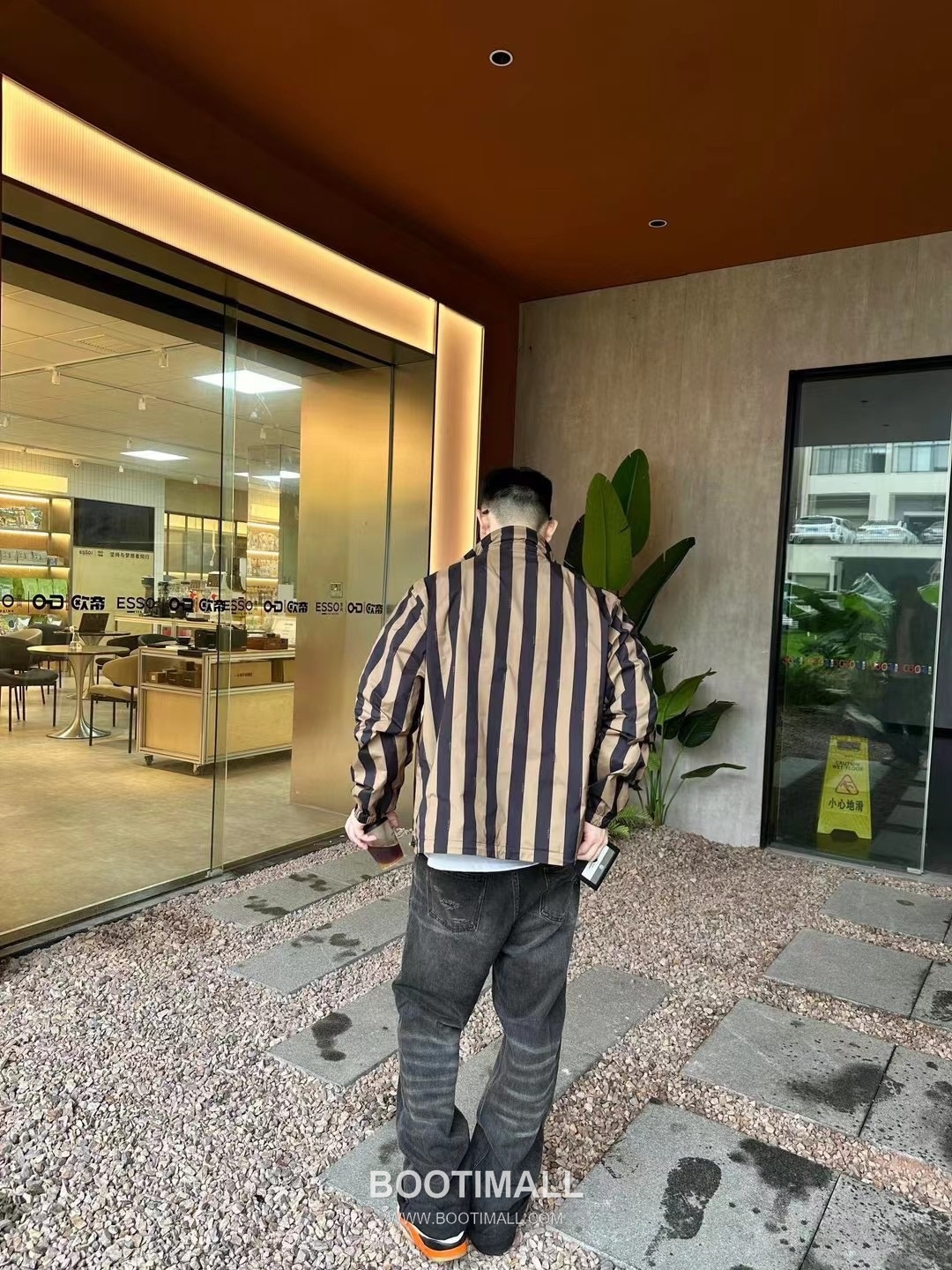 Fendi FF Pattern Reversible Recycled Nylon Jacket 펜디 FF 패턴 리버서블 재생 나일론 자켓 4