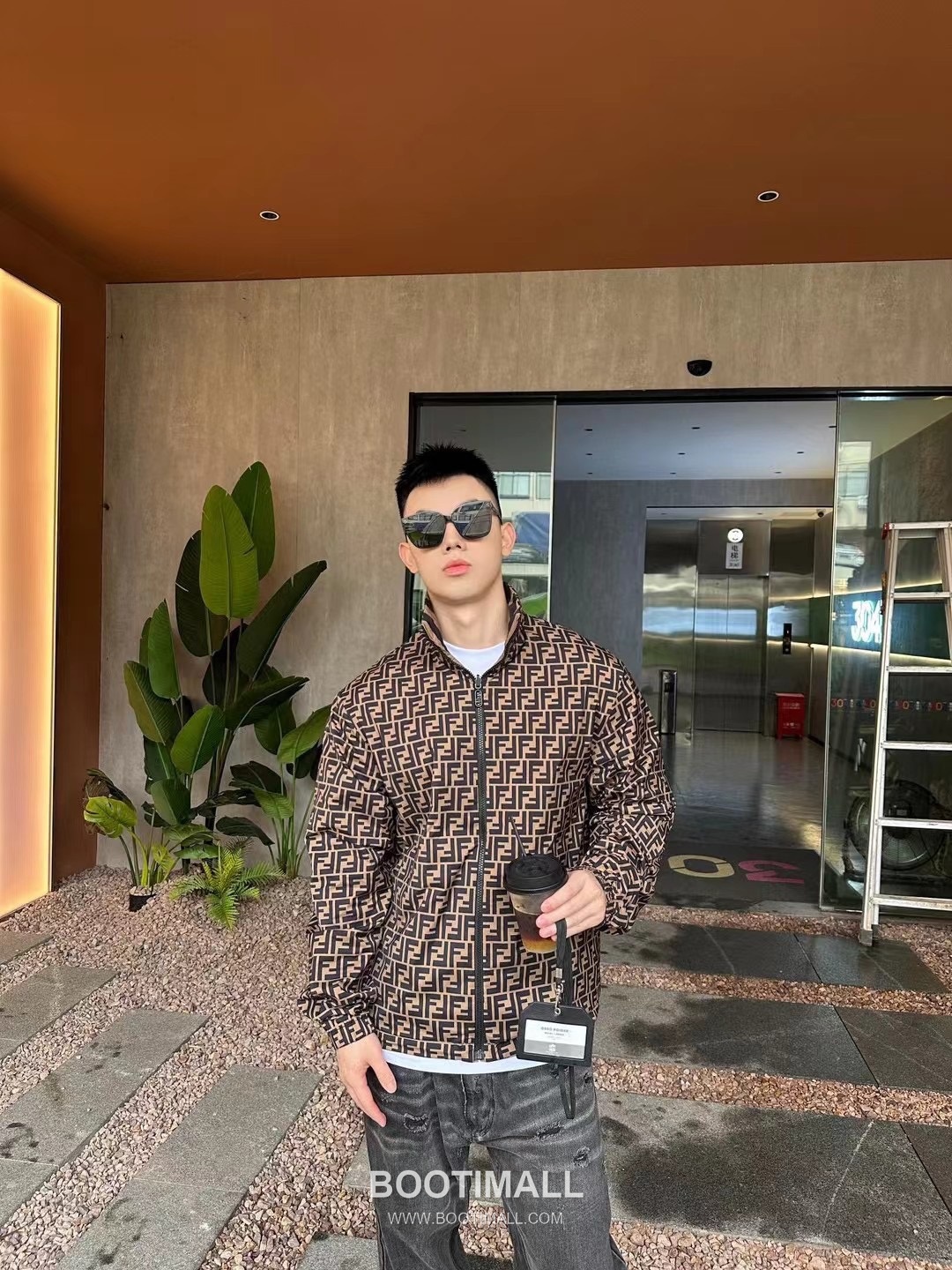 Fendi FF Pattern Reversible Recycled Nylon Jacket 펜디 FF 패턴 리버서블 재생 나일론 자켓 5