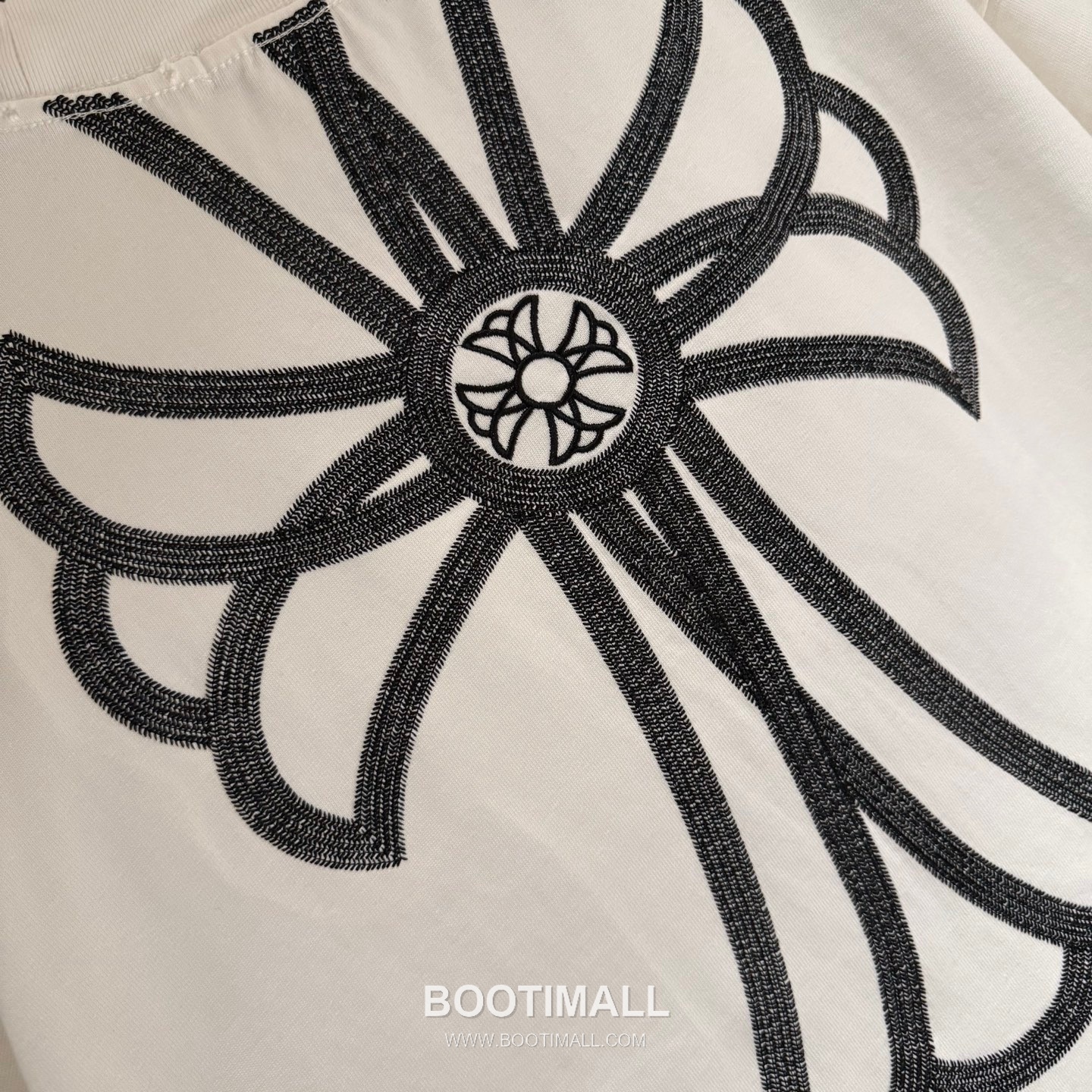 Chrome Hearts Embroidered Heavy Cotton T-Shirt Black White 크롬하츠 자수 헤비 코튼 티셔츠 블랙 화이트 10