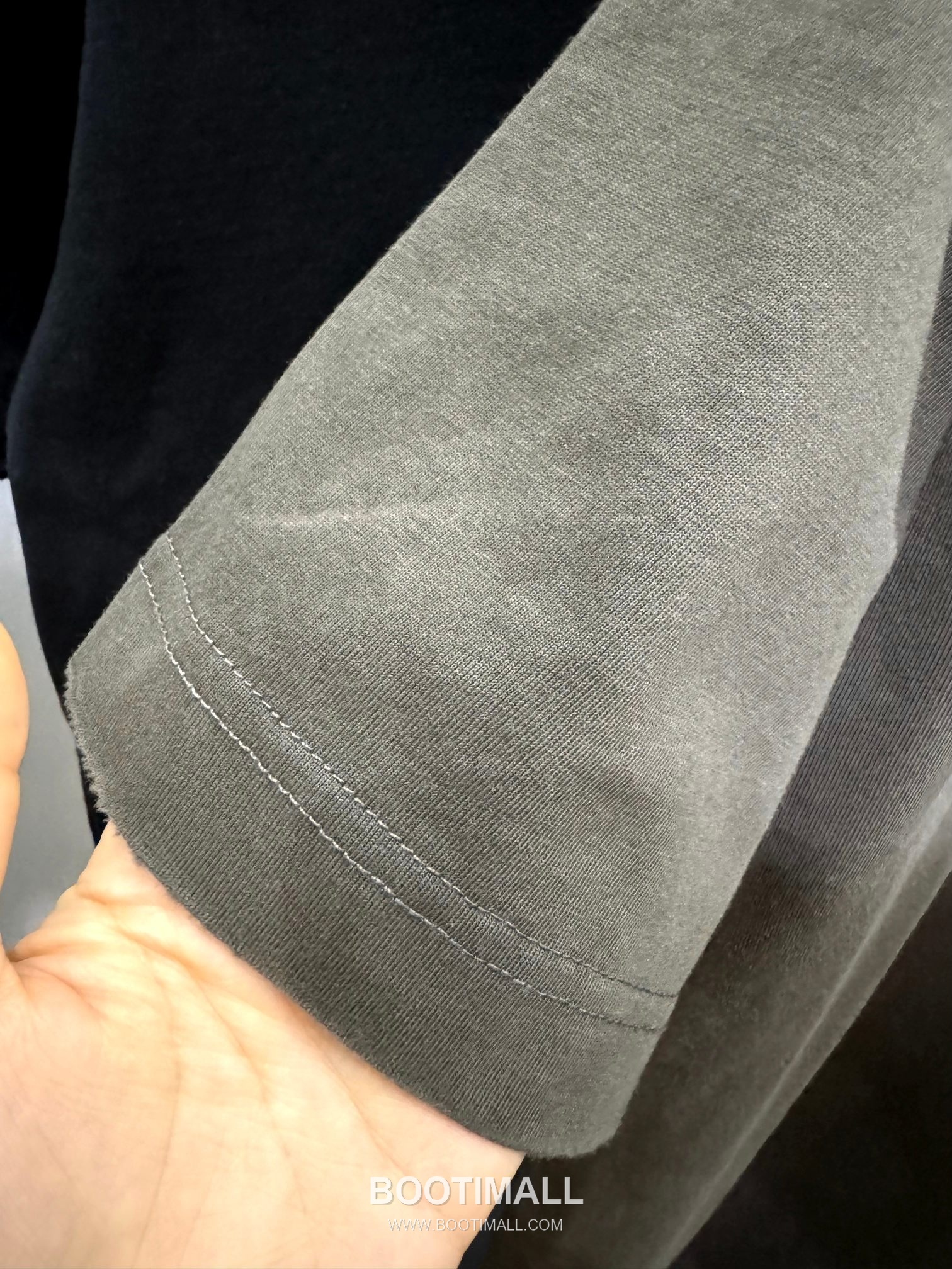 Louis Vuitton 2026 SS Logo 3D Cotton Short Sleeve T-Shirt 루이비통 2026 SS 로고 3D 코튼 반팔 티셔츠 8