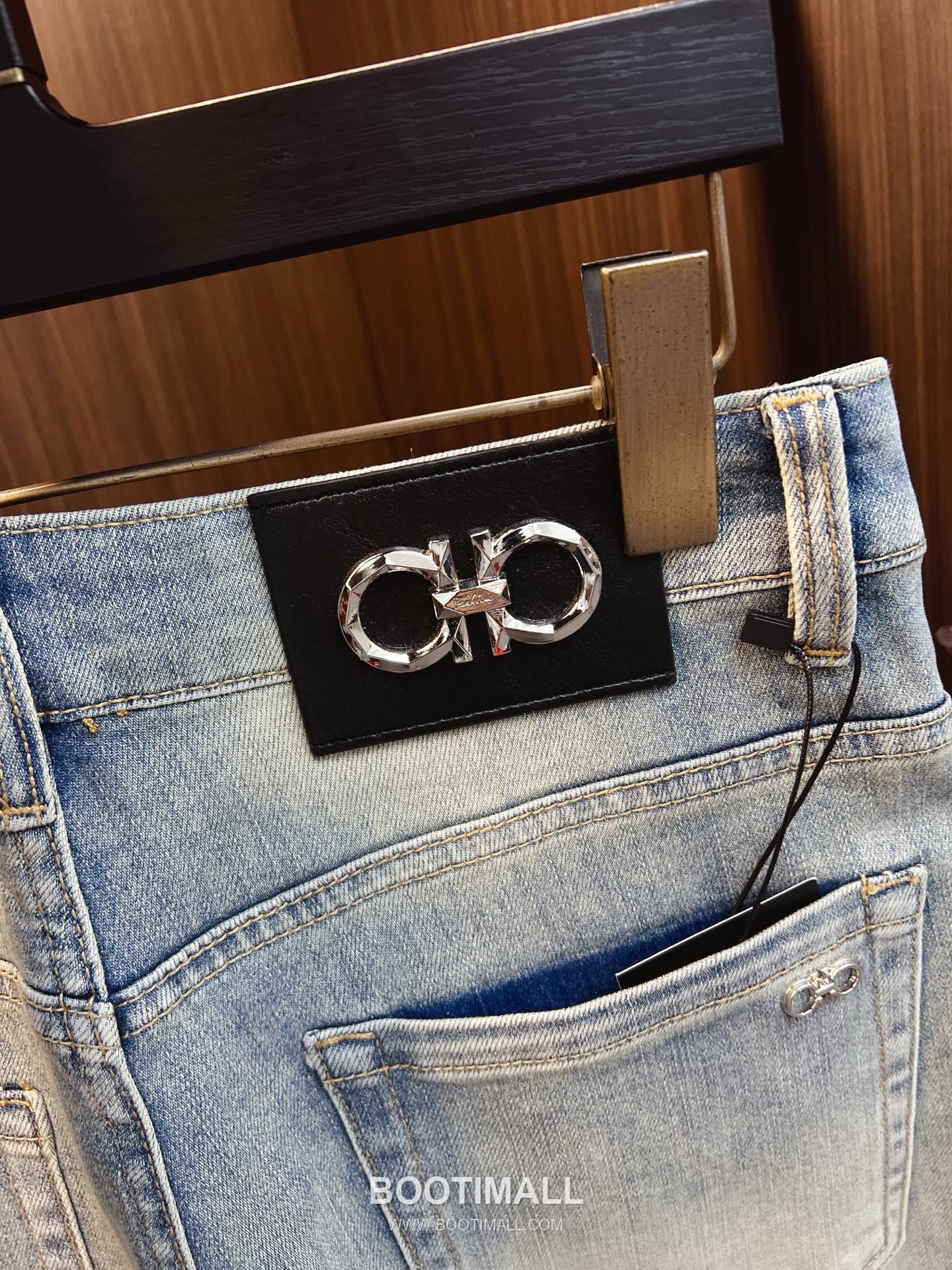 Ferragamo Selvedge Denim Jeans Indigo Blue 페라가모 셀비지 데님 진 인디고 블루 12