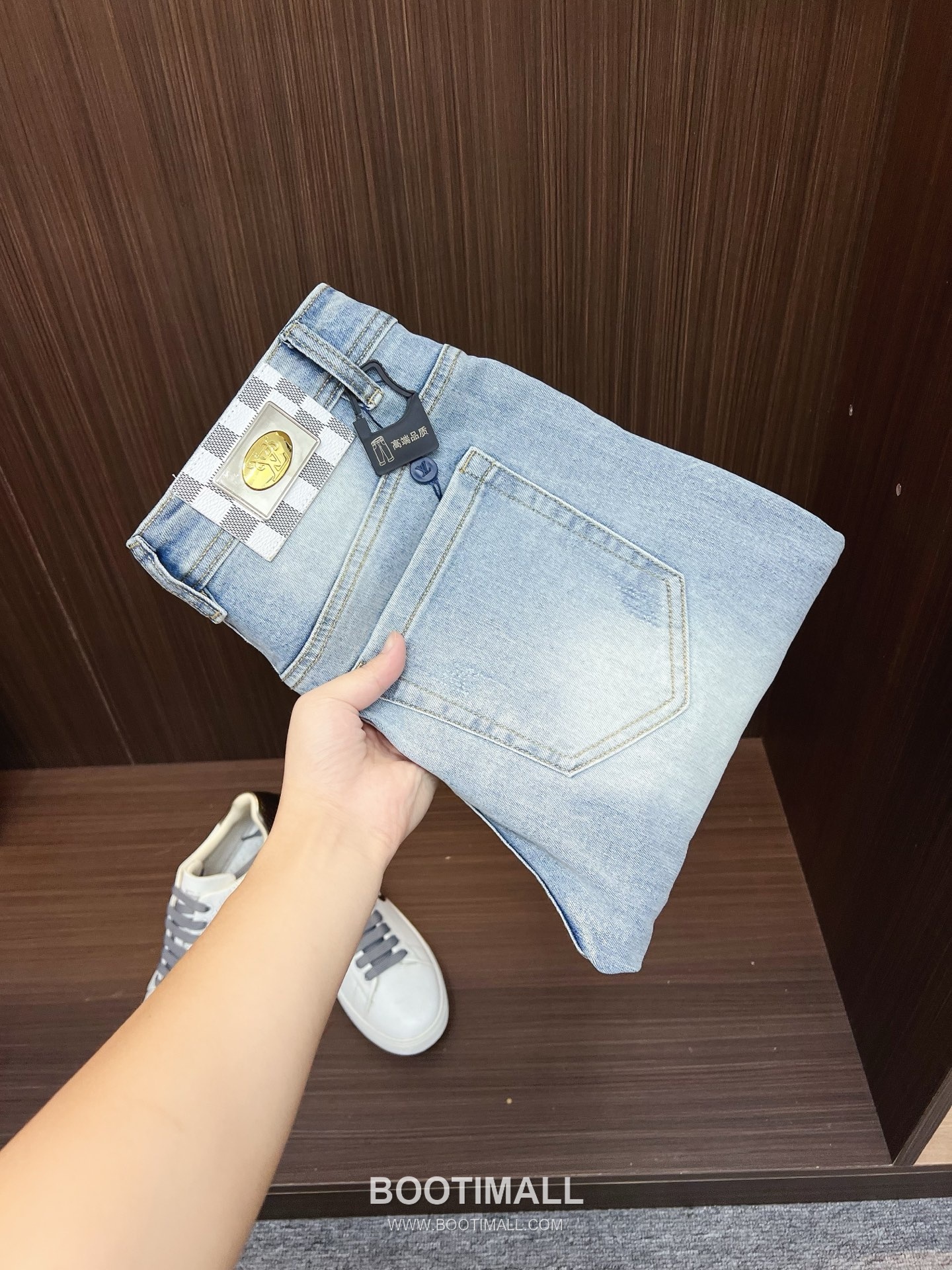 Louis Vuitton Selvedge Denim Jeans Indigo Blue 루이비통 셀비지 데님 진 인디고 블루 1