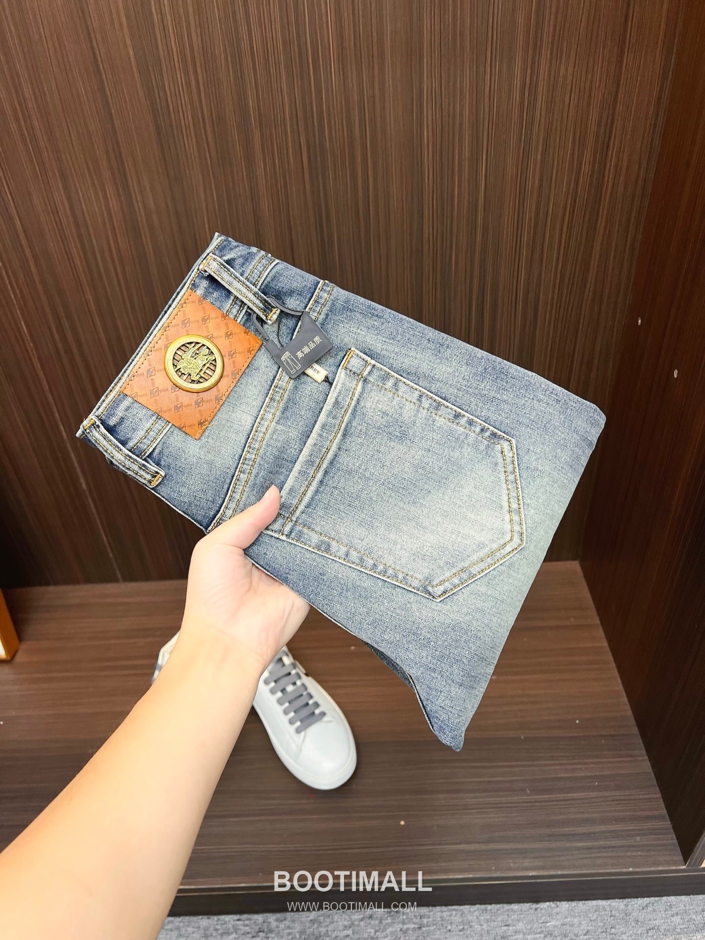 Burberry Selvedge Denim Jeans Indigo Blue 버버리 셀비지 데님 진 인디고 블루 1
