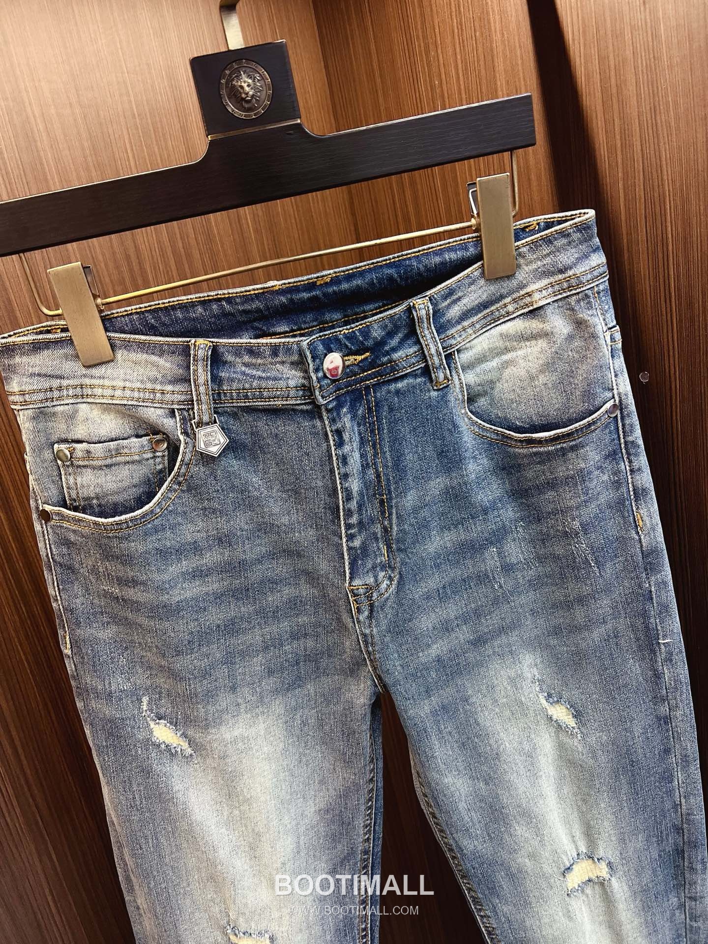 Givenchy Selvedge Denim Straight Jeans Indigo 지방시 셀비지 데님 스트레이트 진 인디고 4