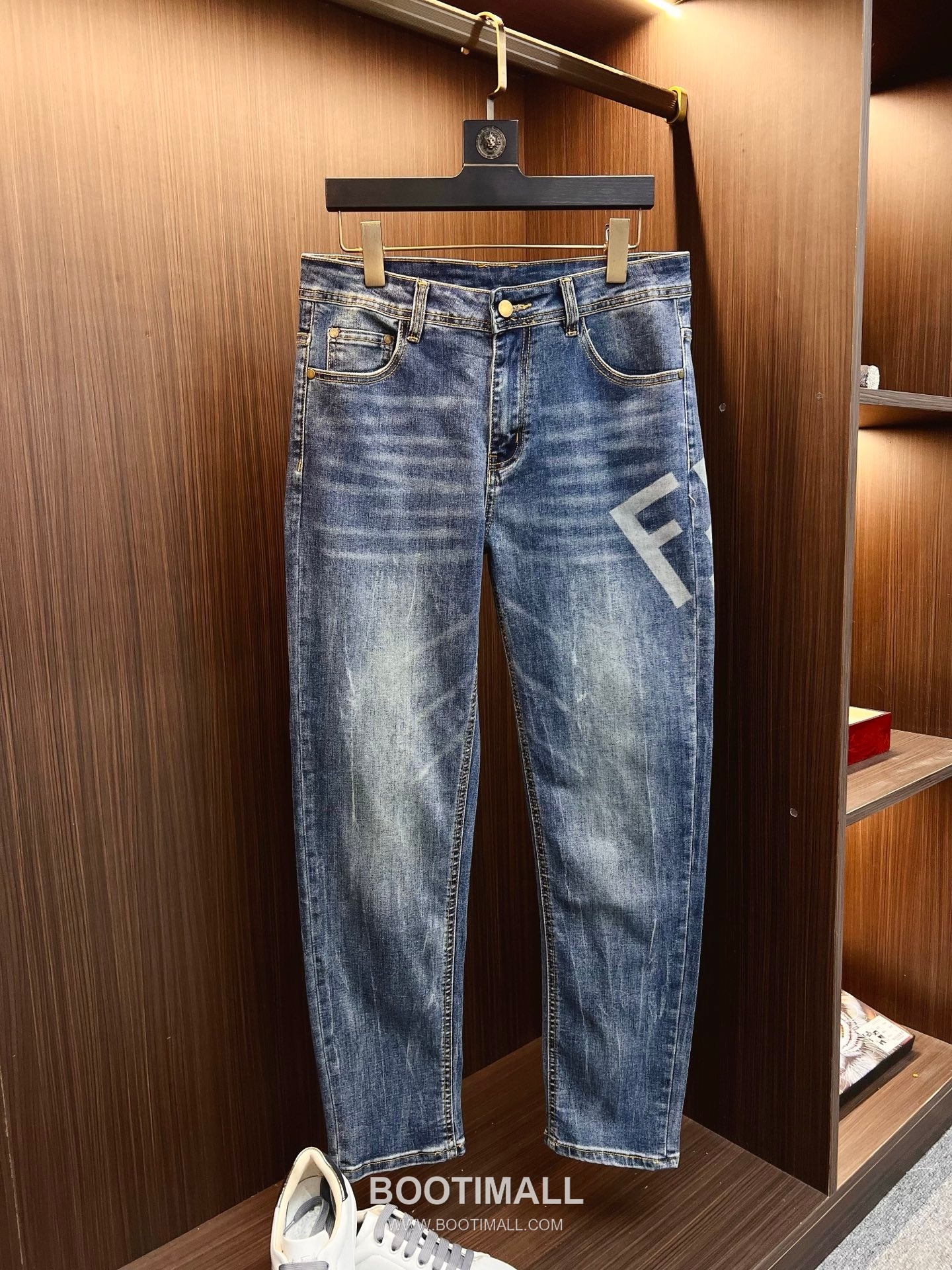 Fendi Selvedge Denim Jeans Indigo Blue 펜디 셀비지 데님 진 인디고 블루 2