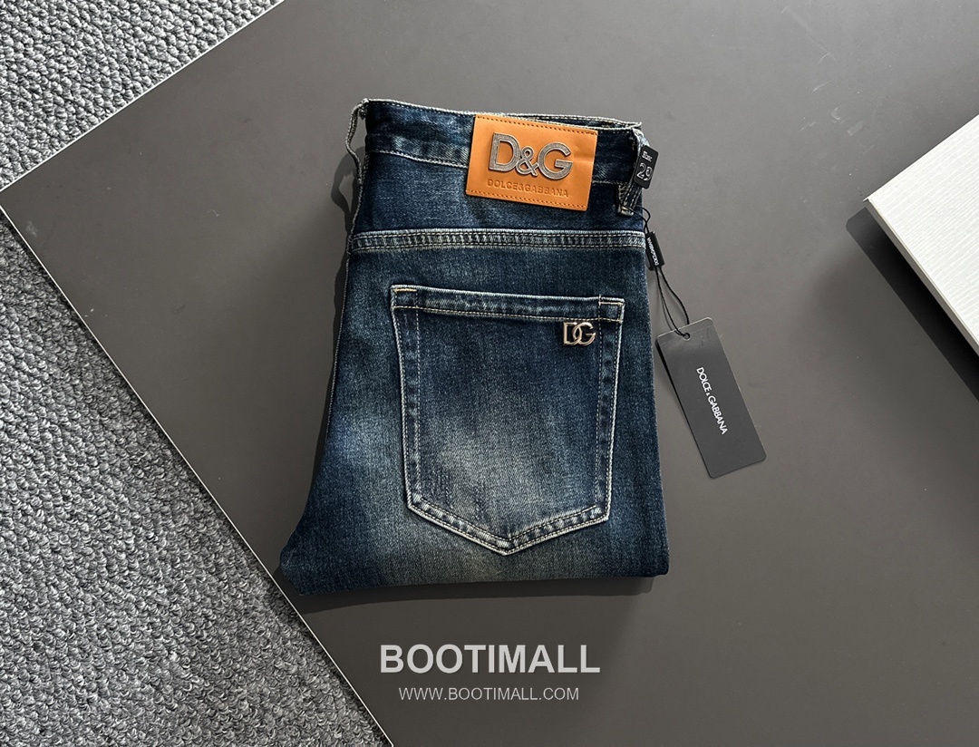 Dolce & Gabbana Denim Jeans Indigo Blue 돌체앤가바나 데님 진 인디고 블루 1